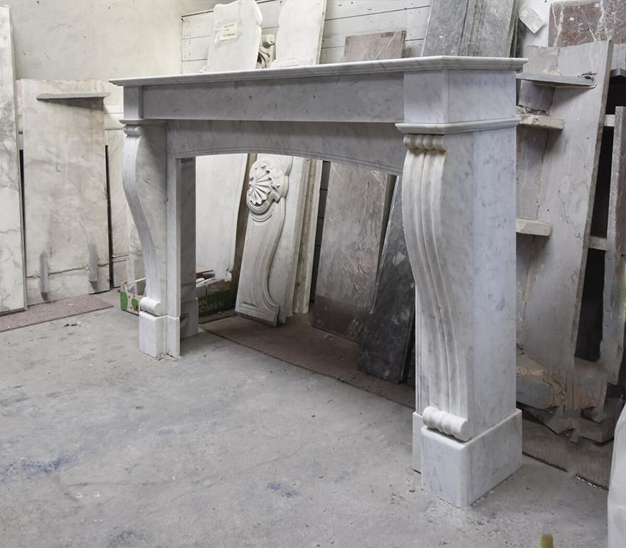 Dutch Carrara marble fireplace from the 19th Century For Sale