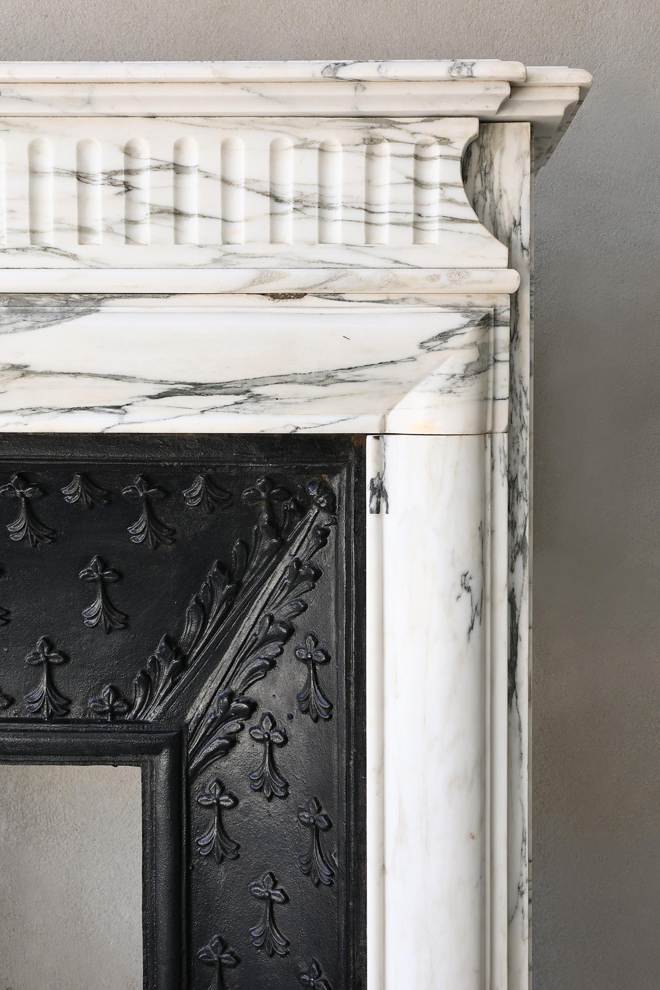 Carrara marble fireplace from the 19th century in style of Louis XIV 2