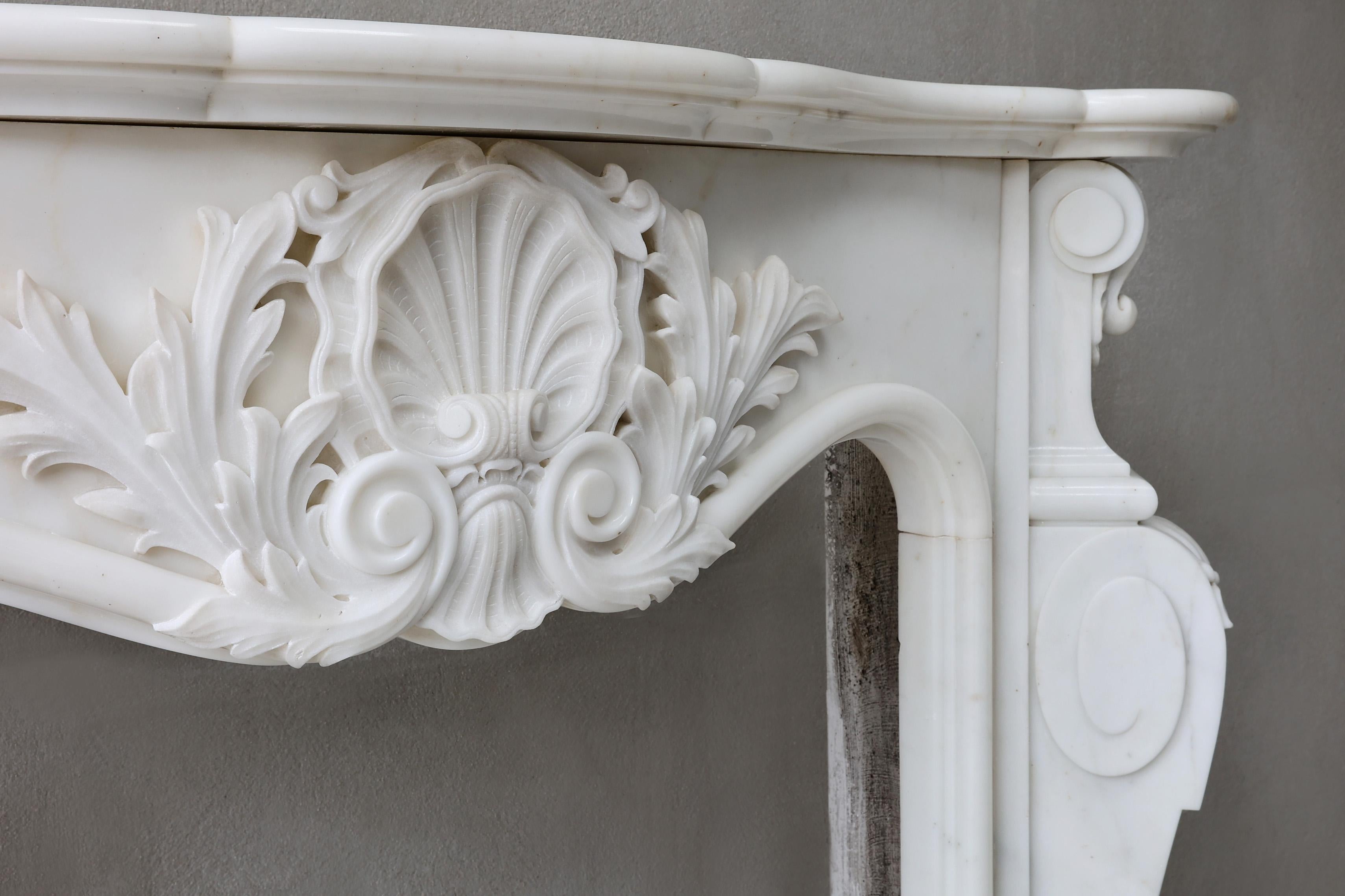 Other Carrara Marble Fireplace in the Style of Louis XV from the 20th Century
