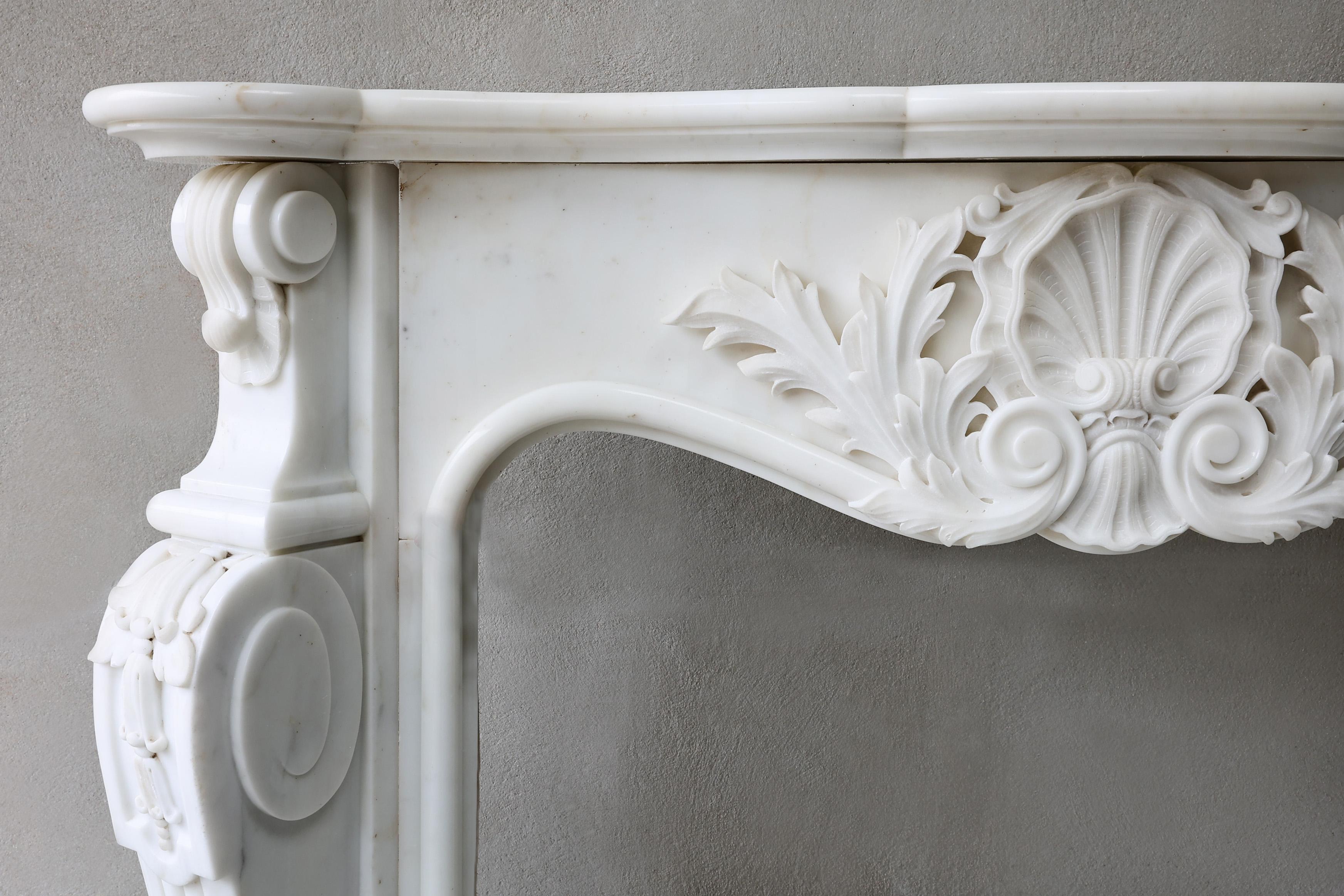 French Carrara Marble Fireplace in the Style of Louis XV from the 20th Century