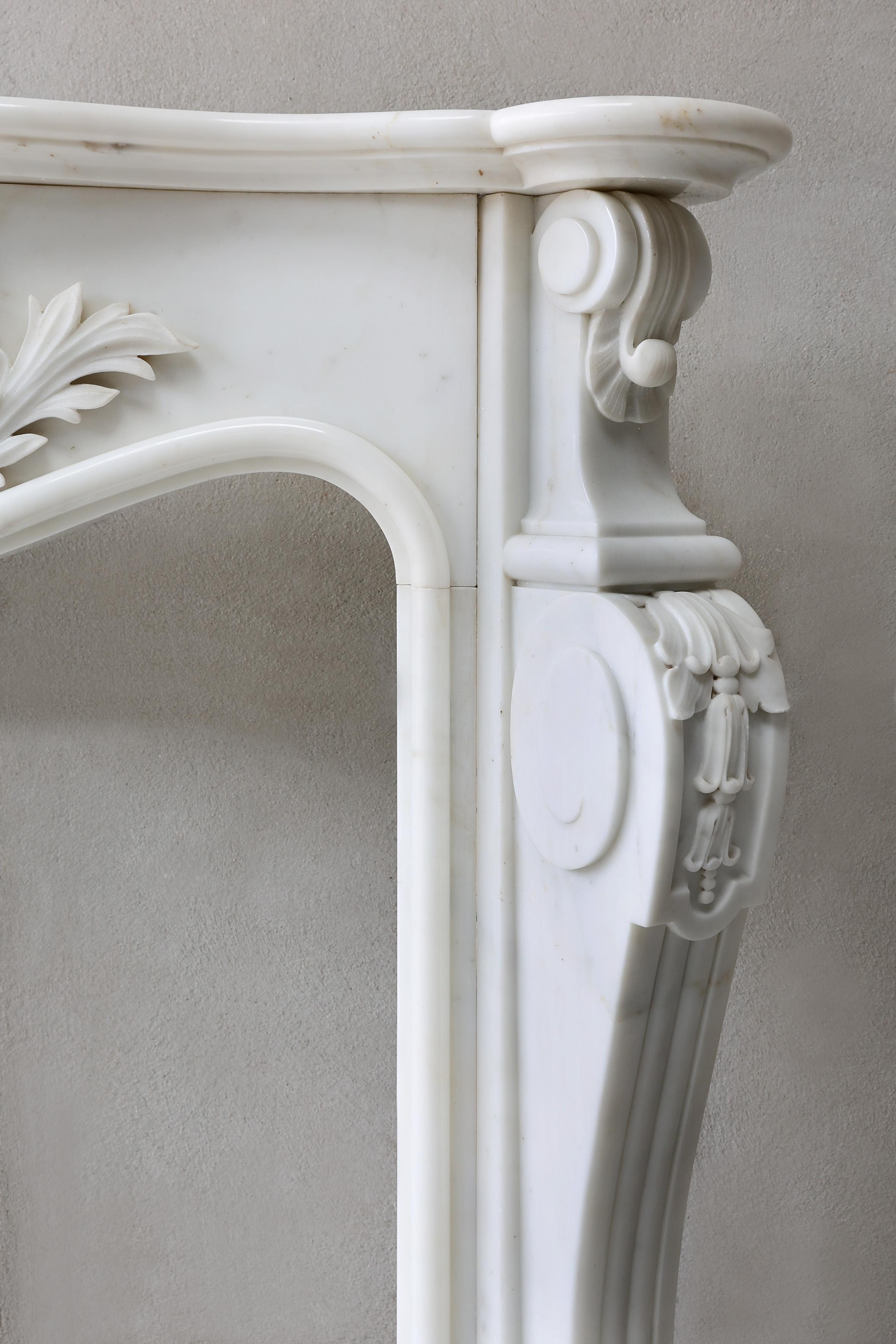 Carrara Marble Fireplace in the Style of Louis XV from the 20th Century 1