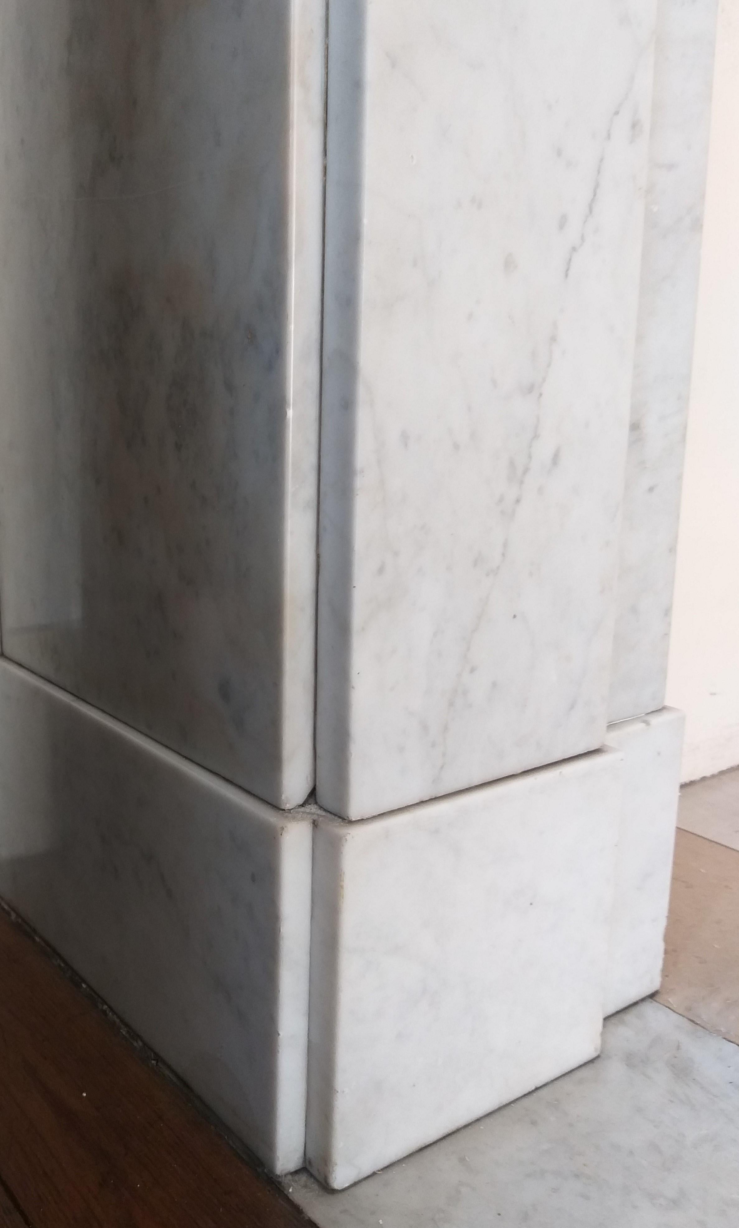 Carrara Marble Fireplace, Late 19th Century For Sale 3