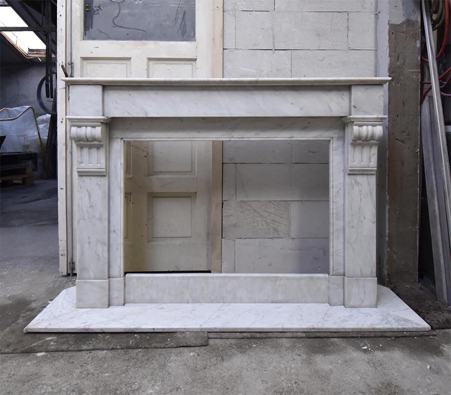 French Carrara marble firplace mantel 19th Century For Sale