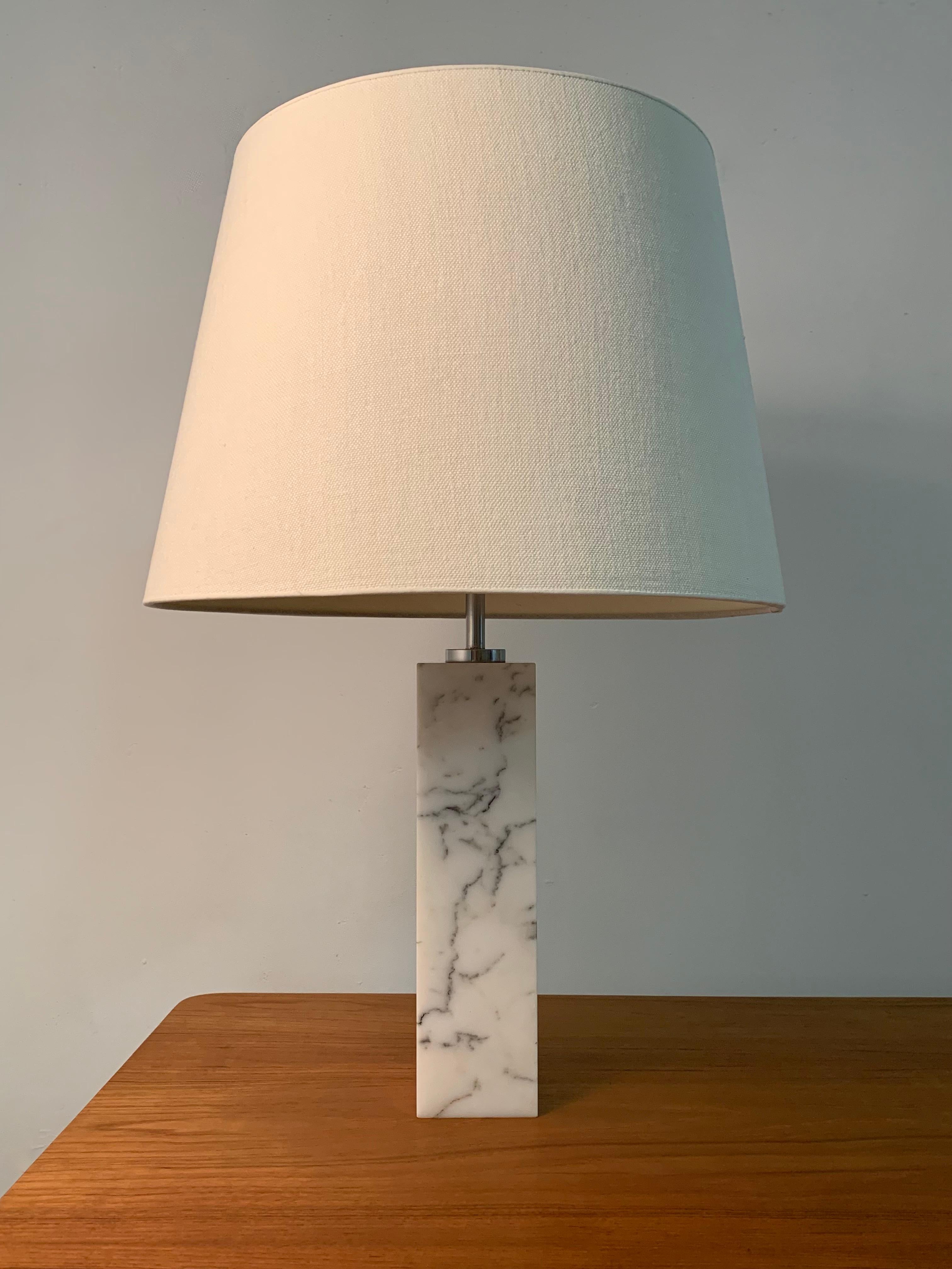 Fabric Carrara Marble Florence Knoll Table Lamp Model 180 For Sale