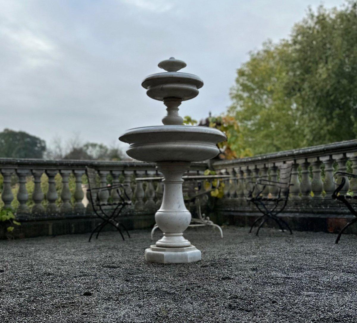 Carrara Marble Fountain, Circa 1880 For Sale 2