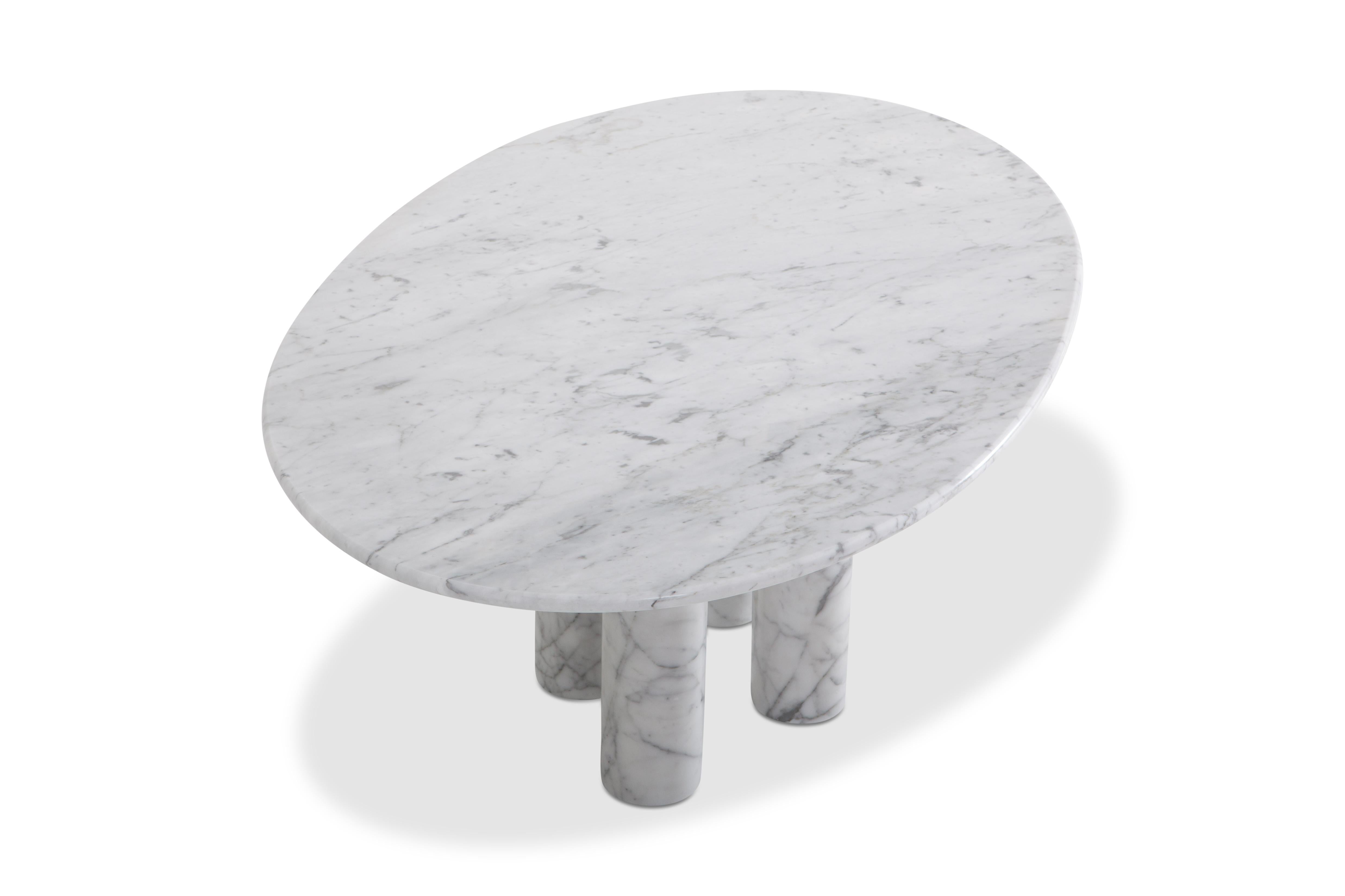 20th Century Mario Bellini's 'Il Colonnata' oval table in white marble