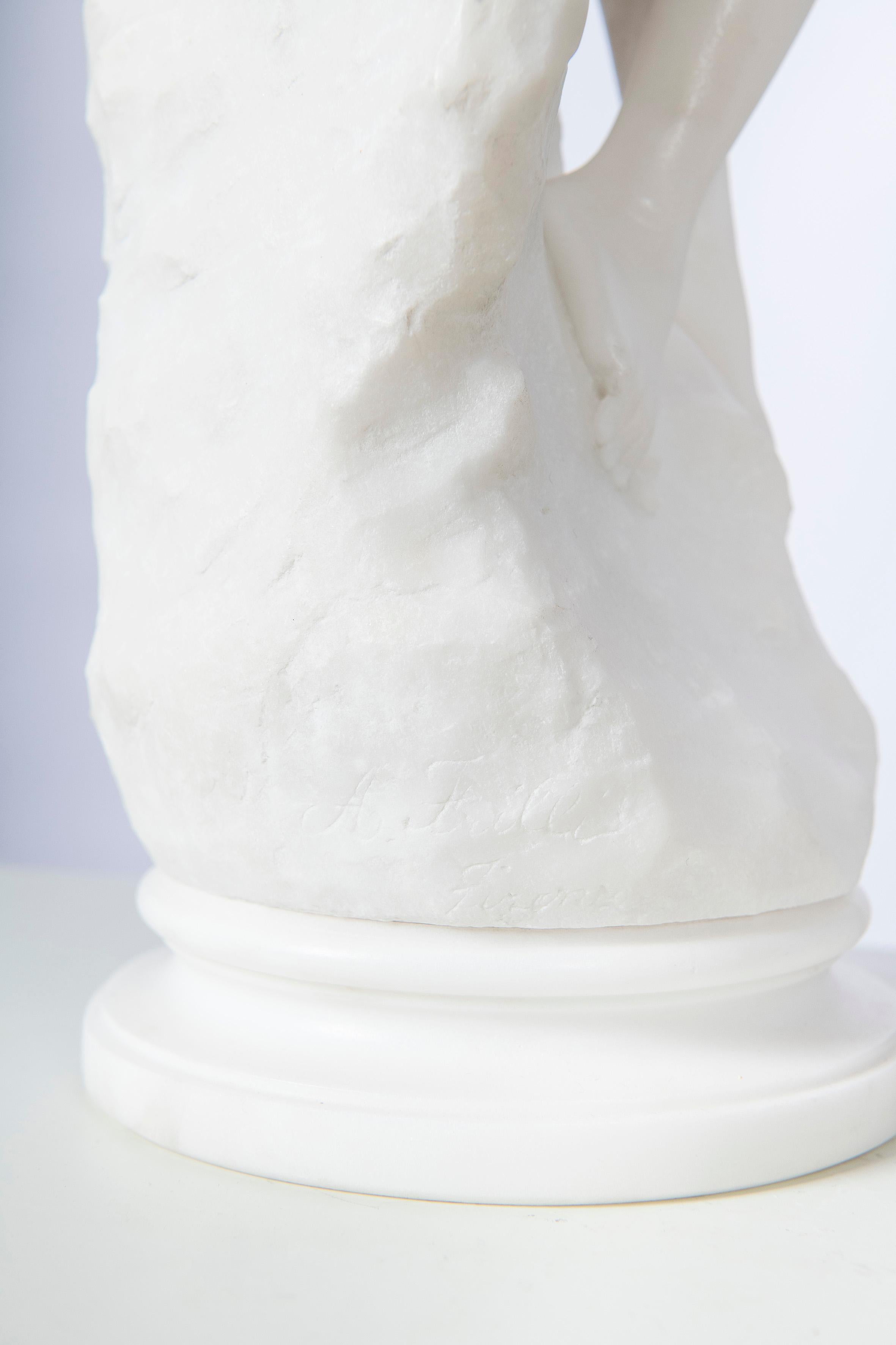 Carrara Marble Sculpture by Antonio Frilli, Firenze, circa 1890 In Good Condition For Sale In Buenos Aires, Buenos Aires