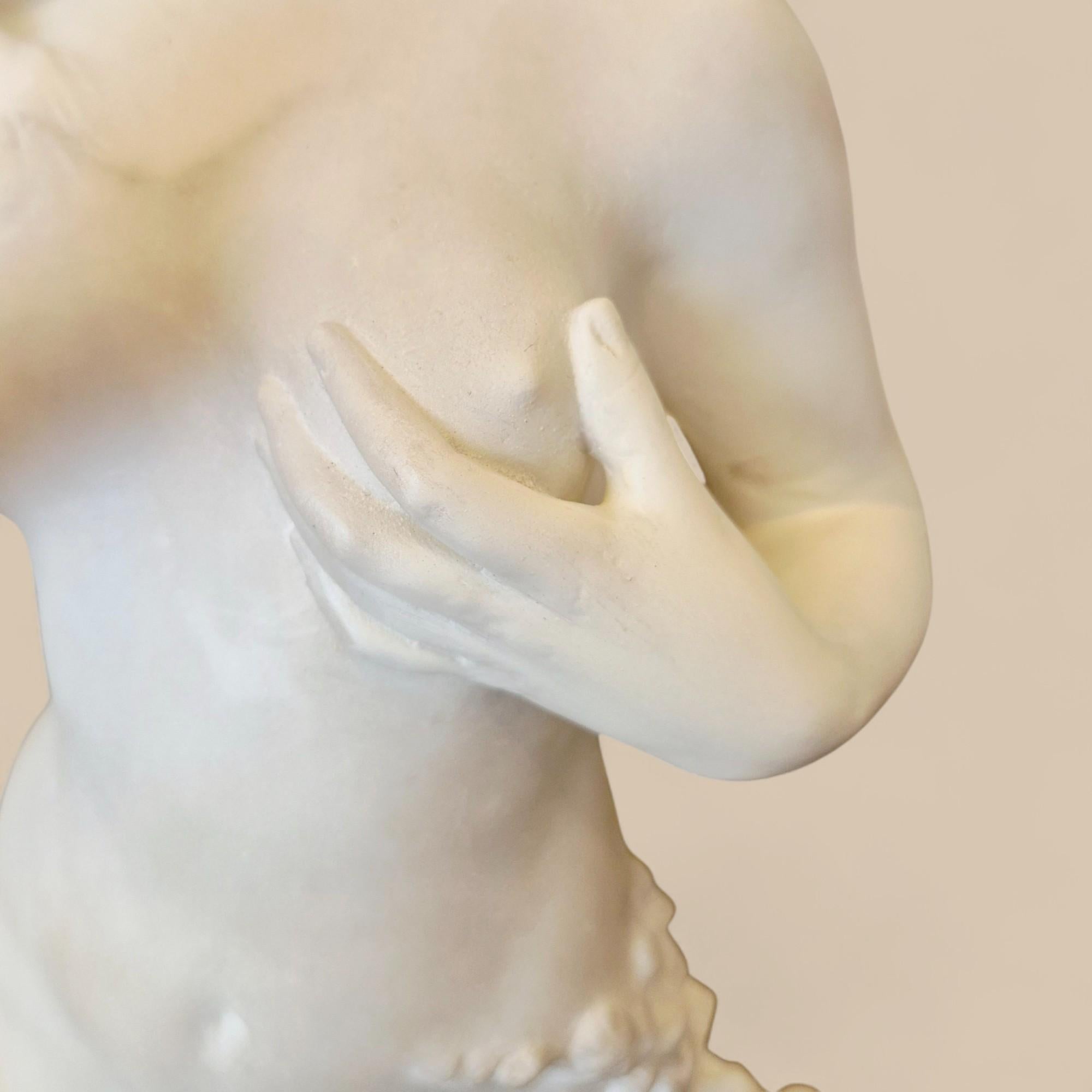 Scultura in marmo di Carrara della divinità Chloris, XIX secolo in vendita 1