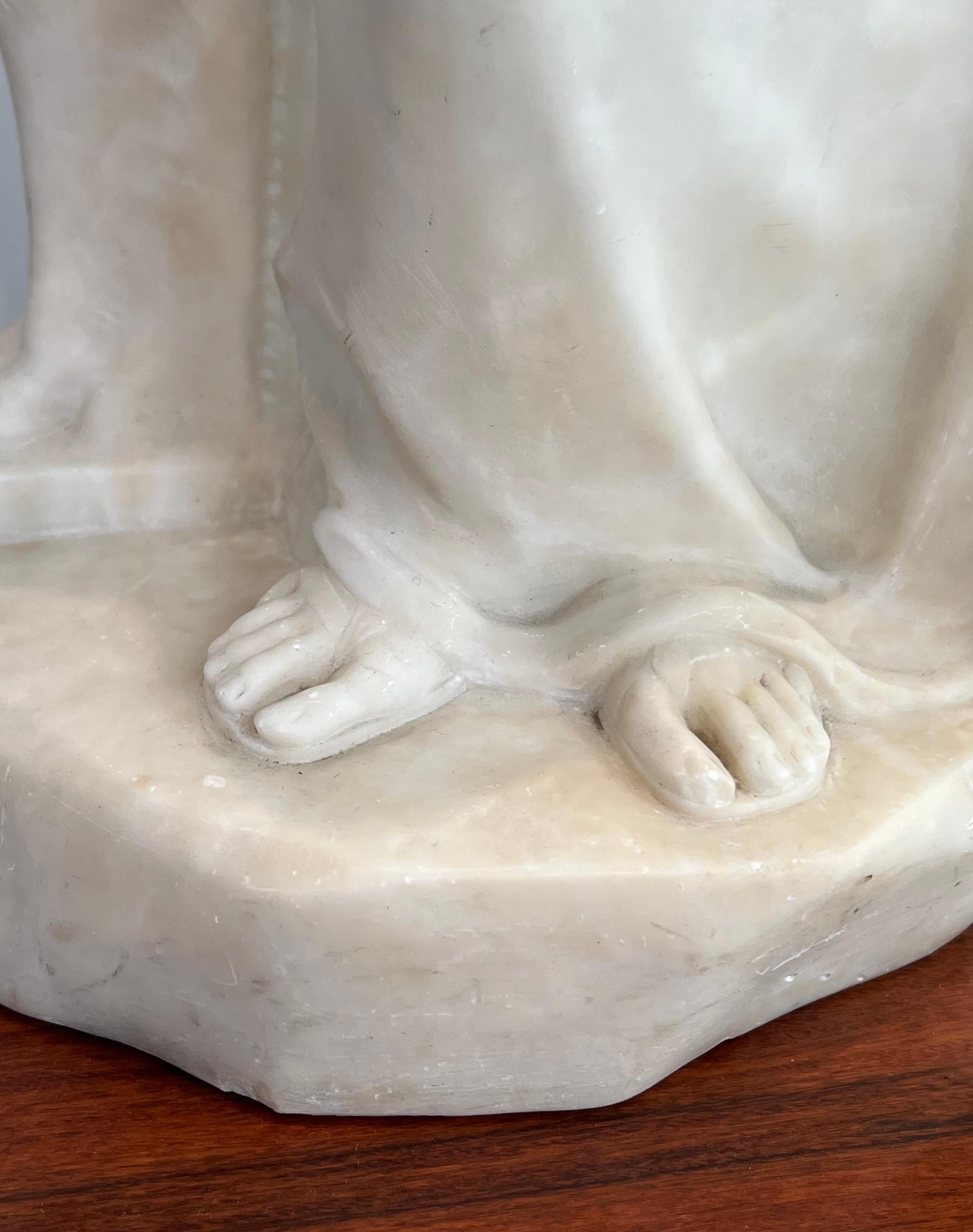 Carrara-Marmor-Skulptur, die ein romantisches junges Mädchen mit einem Krug darstellt, signiert im Angebot 12