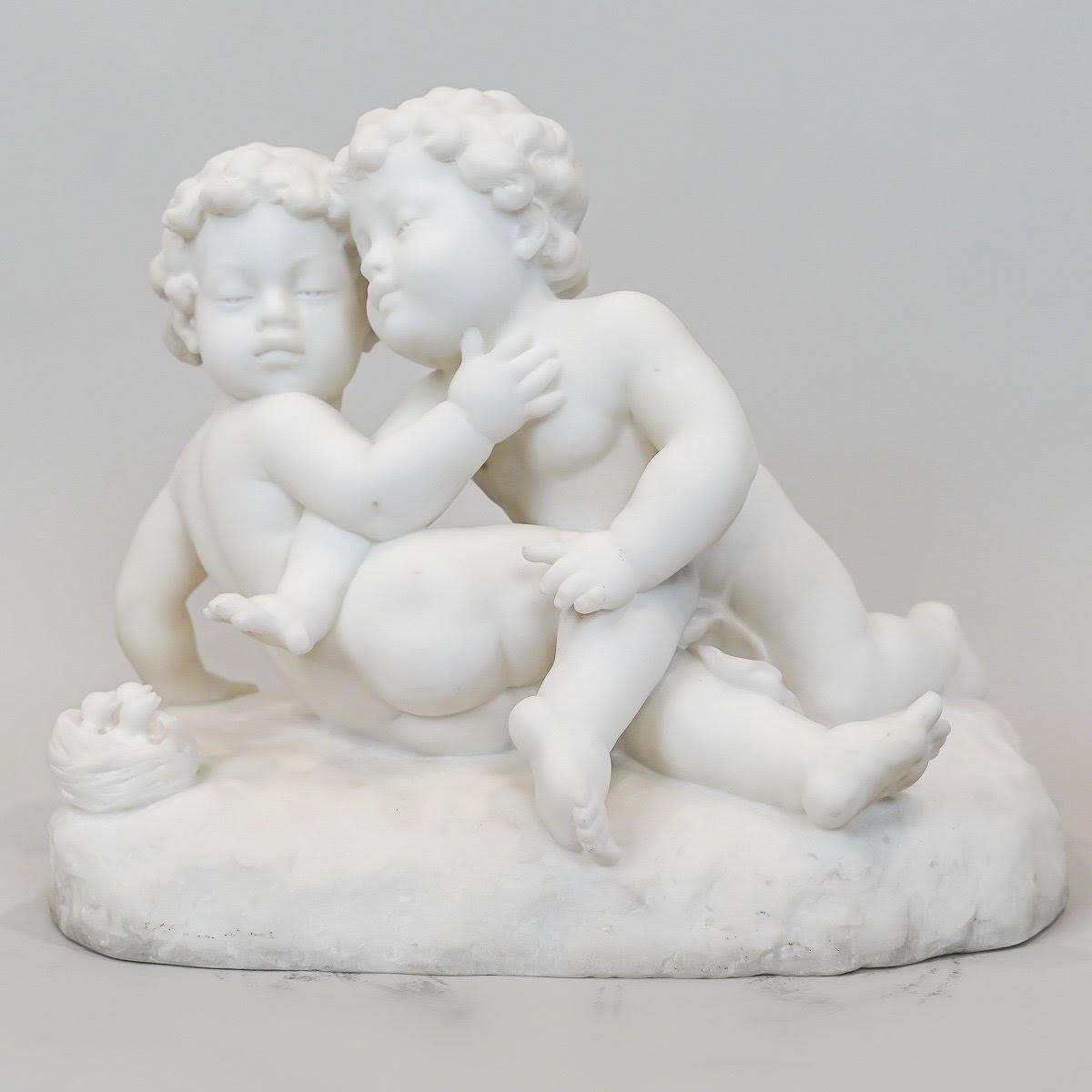Marmo Scultura in marmo di Carrara firmata L. Landucci, inizio XX secolo. in vendita