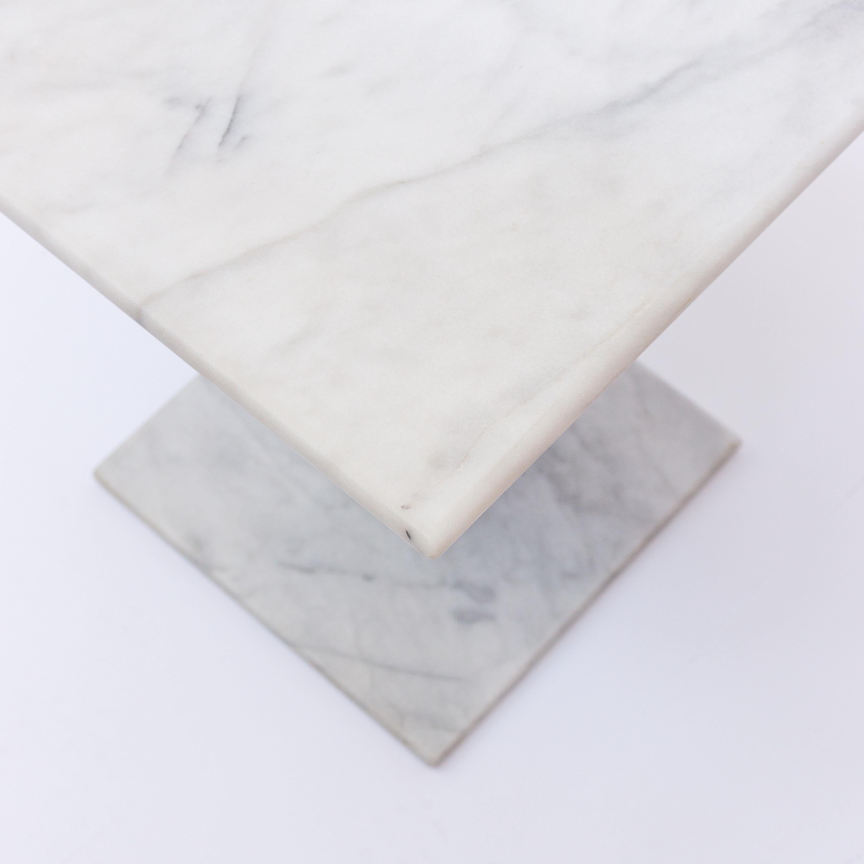 Mid-Century Modern Carrara Marble Side Table, Italy, 1970s