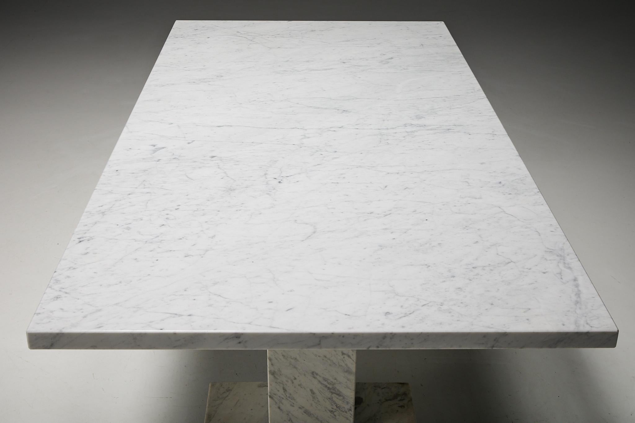 Carrara Marble Table, Italy, 1970s For Sale 4