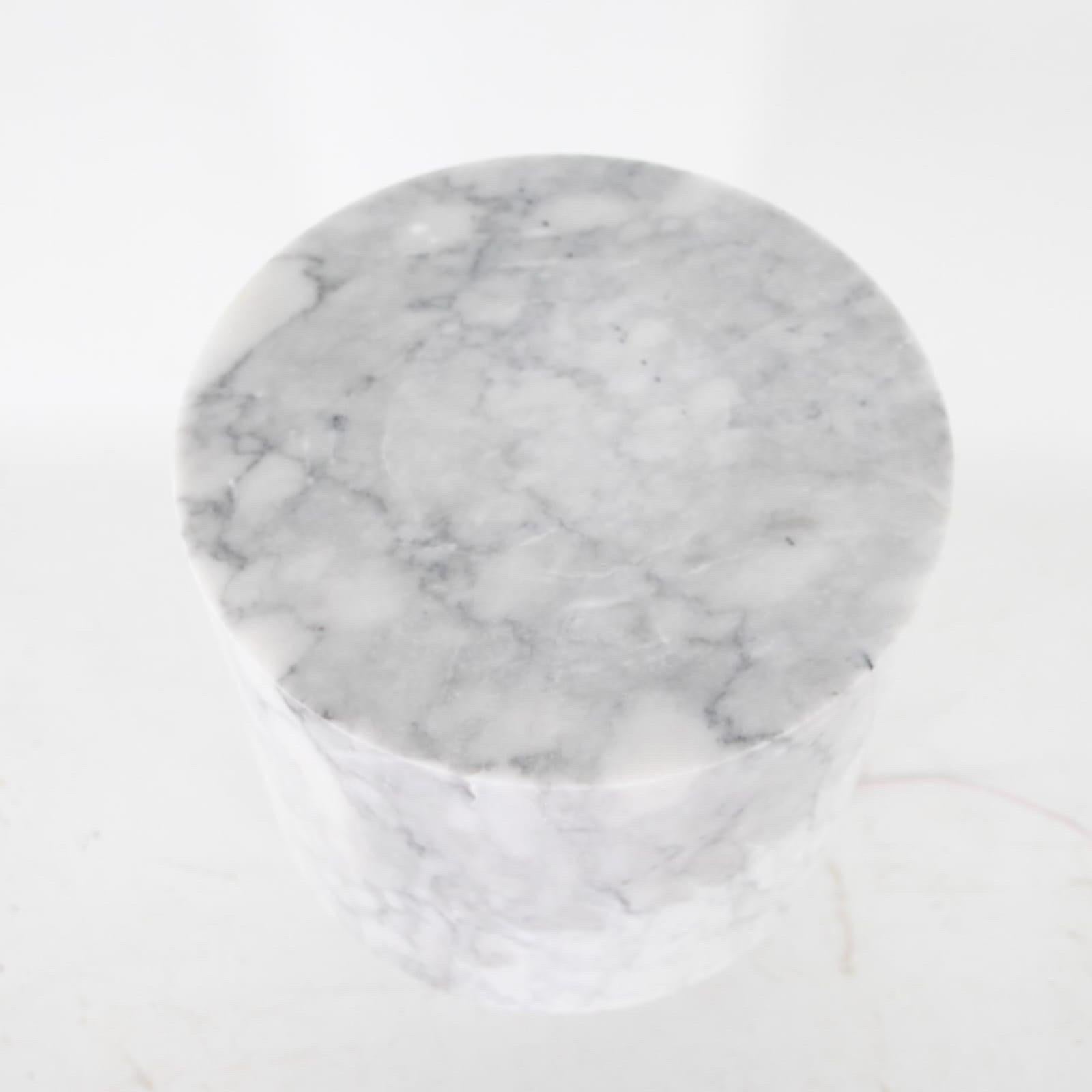 Carrare marble lamp For Sale 3