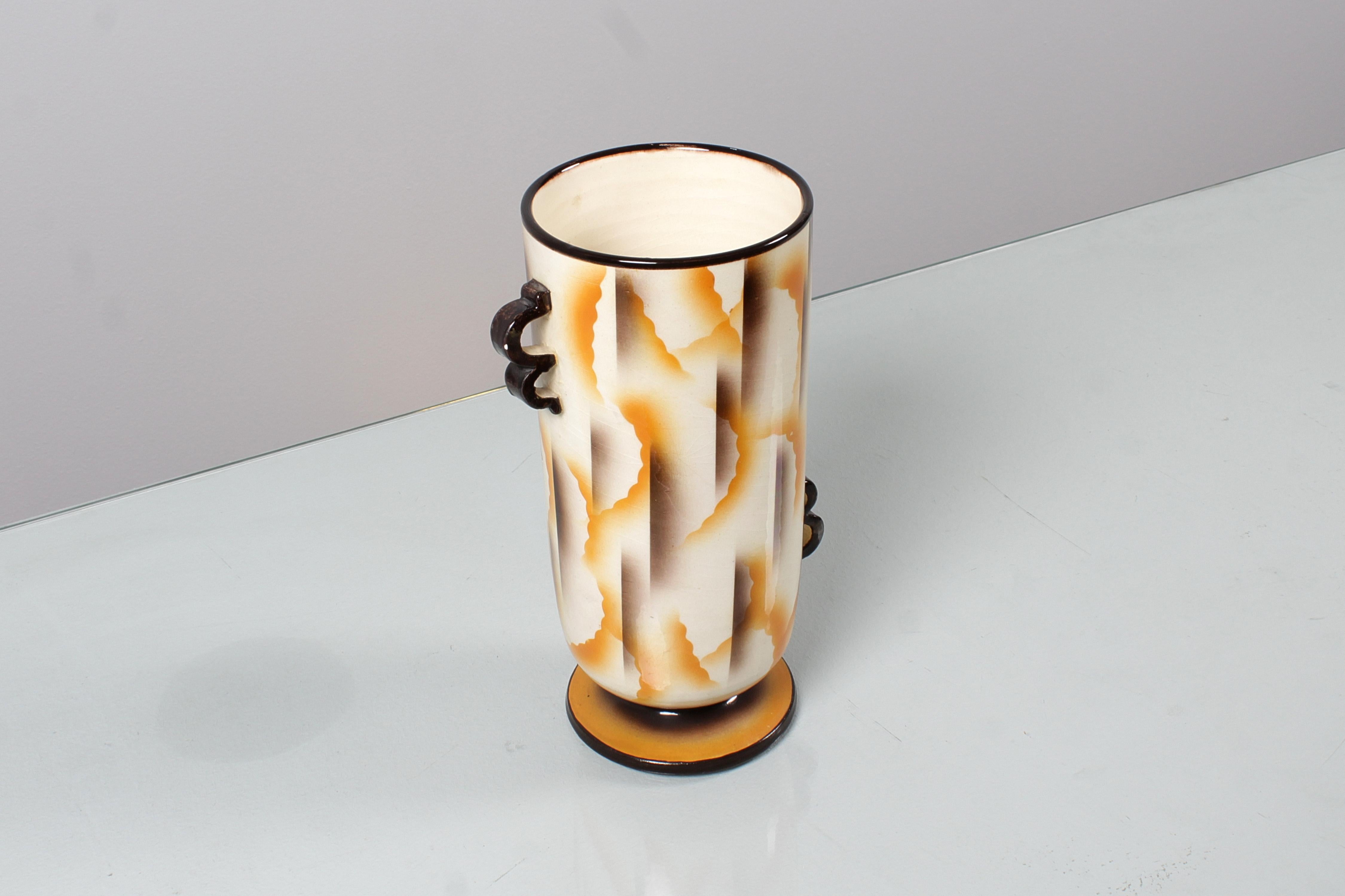 Futuristische Vase aus Airbrush-Keramik von Carraresi Lucchesi Sesto Fiorentino, Italien 30  im Angebot 1