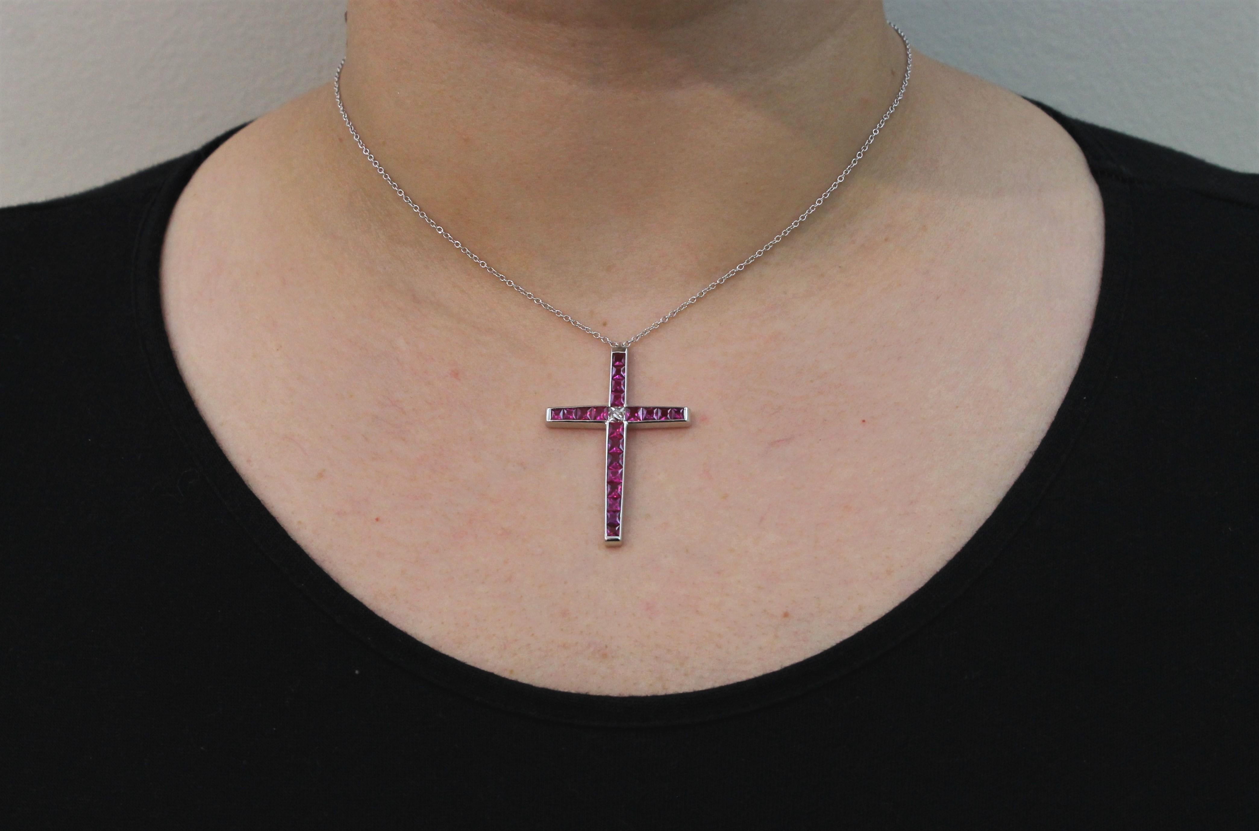 Contemporary Carrè Ruby and French Cut Diamond Cross Pendant Necklace For Sale