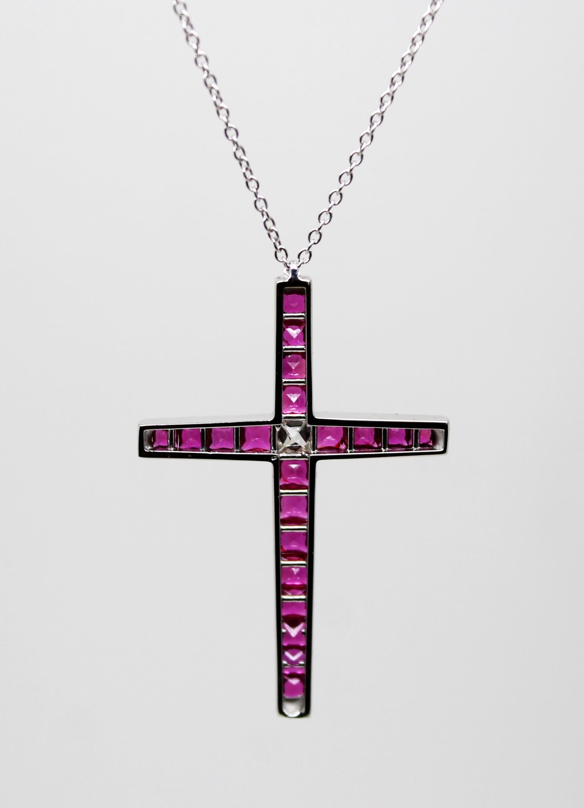 Carrè Ruby and French Cut Diamond Cross Pendant Necklace For Sale 1