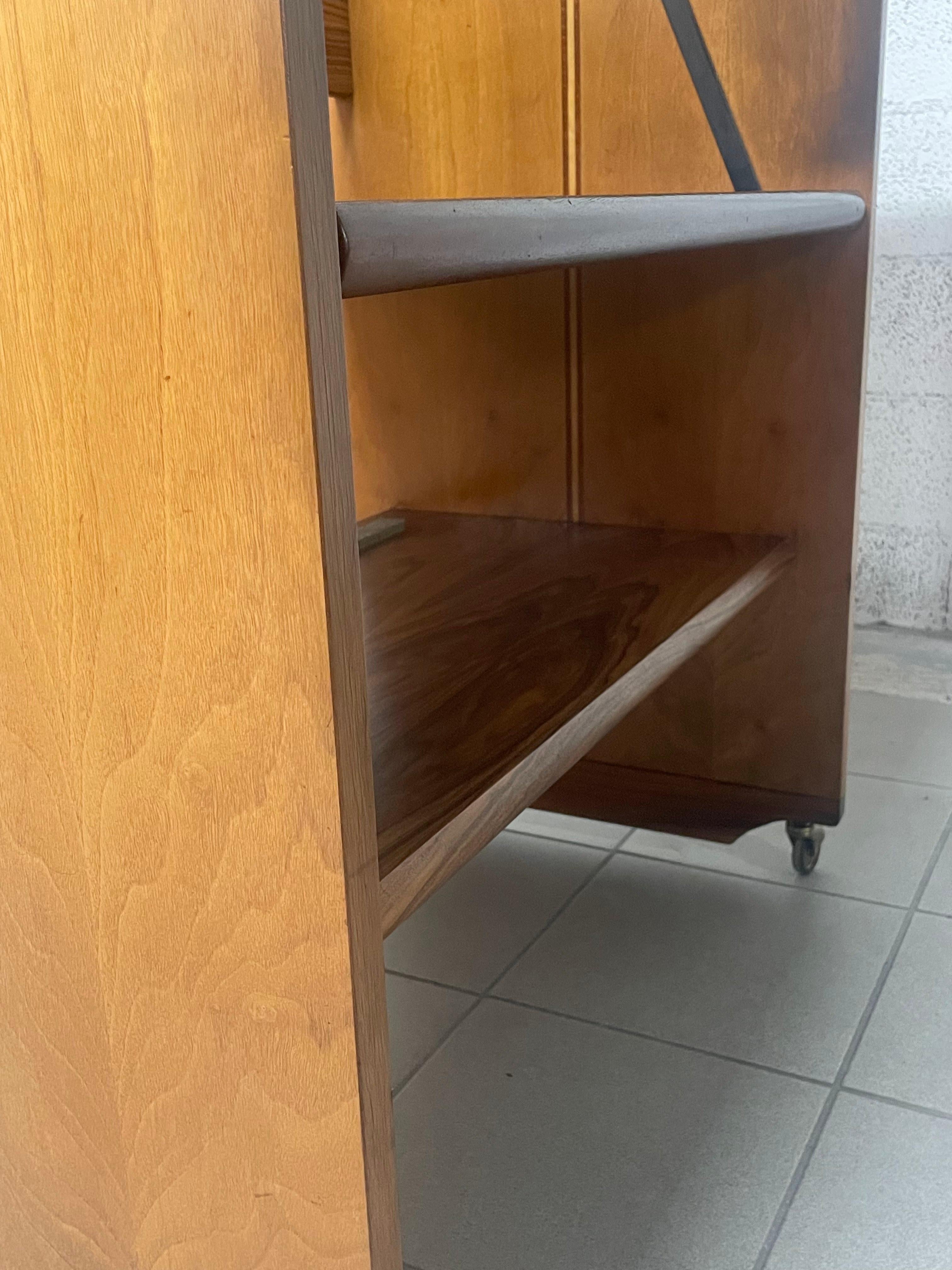 TV-Wagen aus den 1970er Jahren von Bernini im Angebot 13