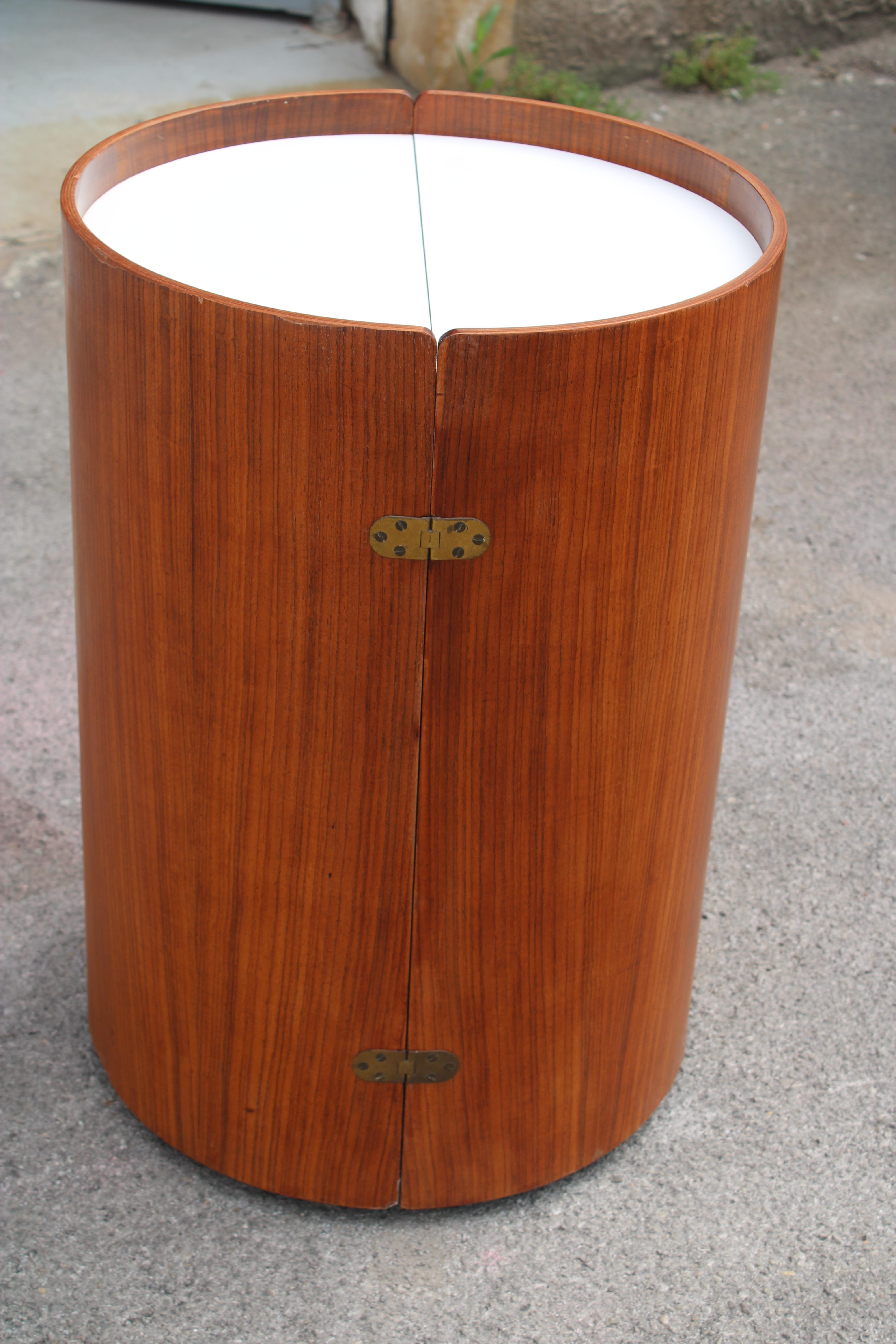 Carrello bar in legno e Laminato Bianco Eugenio Gerli Tecno 1960s In condizioni buone in vendita a Palermo, Sicily