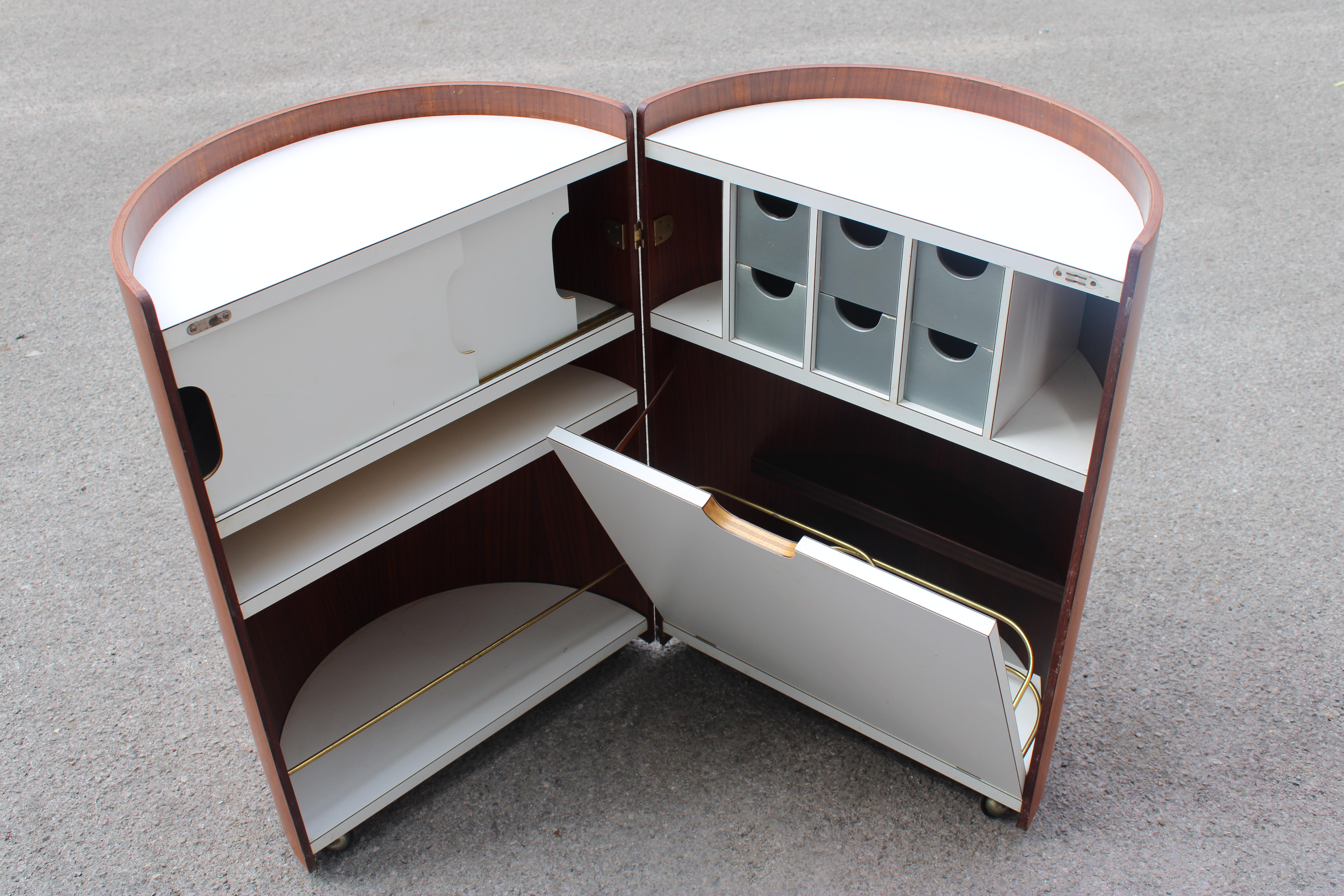 Mid-20th Century Carrello bar in legno e Laminato Bianco Eugenio Gerli Tecno 1960s in vendita