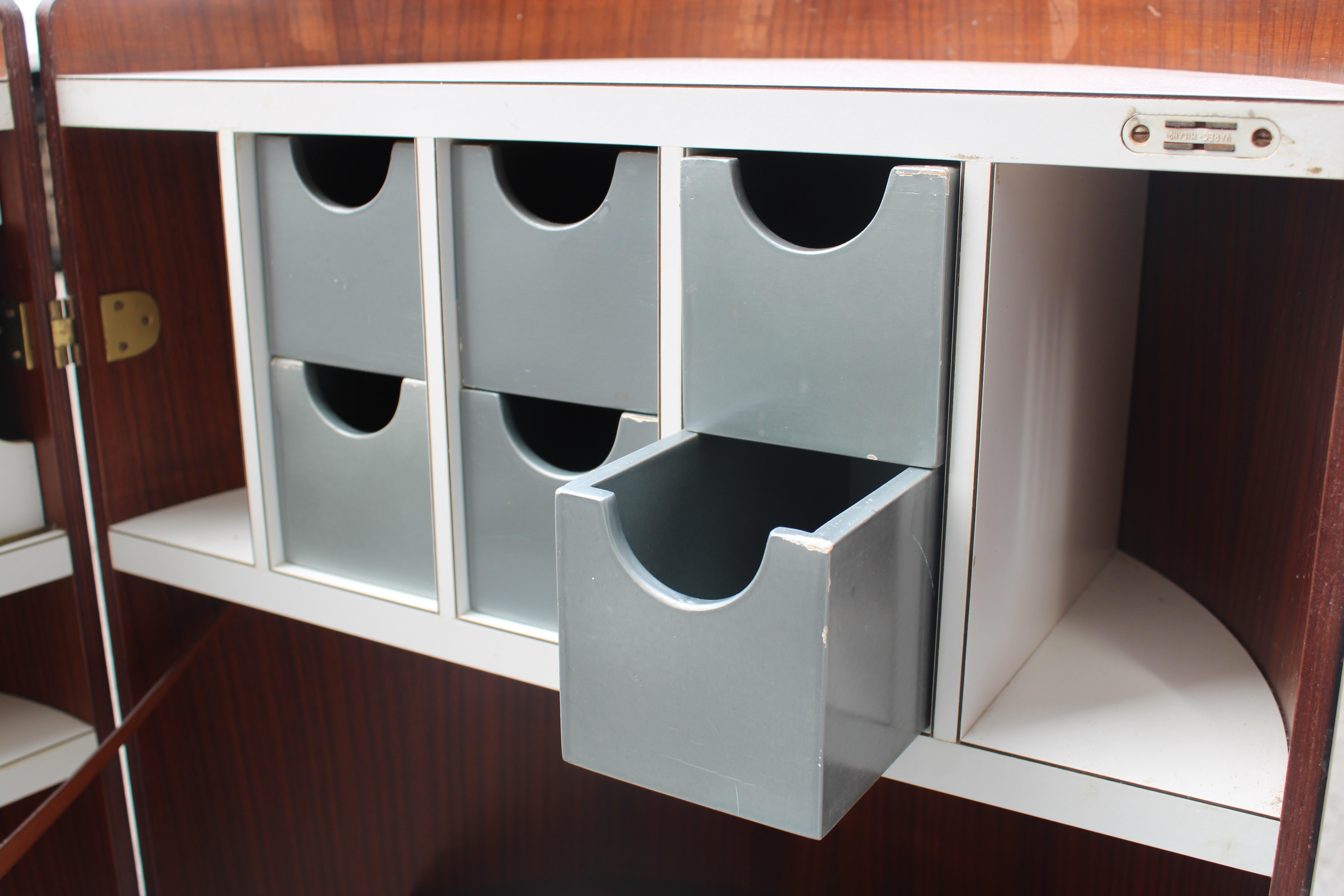 Carrello bar in legno e Laminato Bianco Eugenio Gerli Tecno 1960s in vendita 2