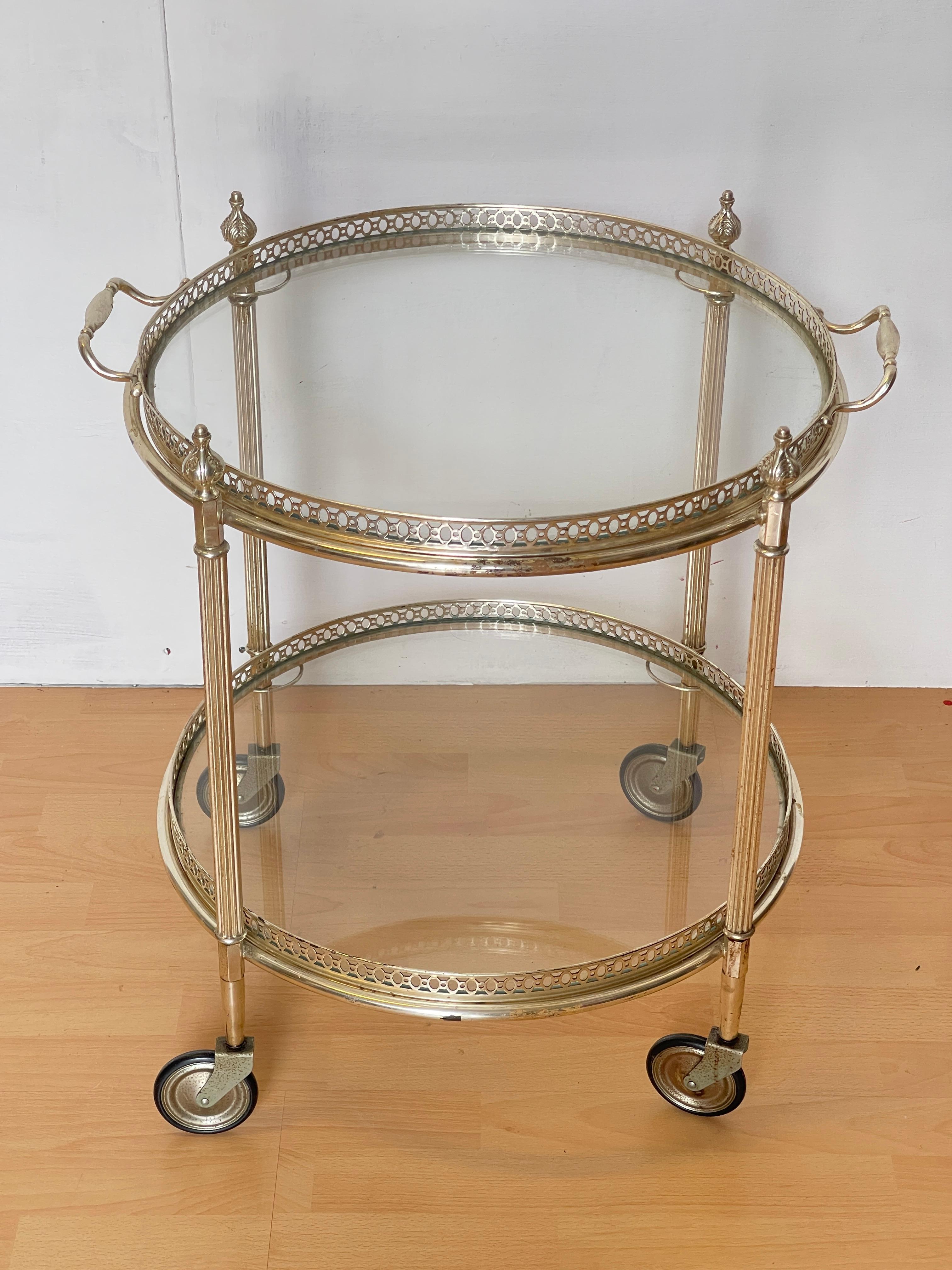Metallo Carrello bar italiano in metallo argentato e vetro degli anni '90 in vendita