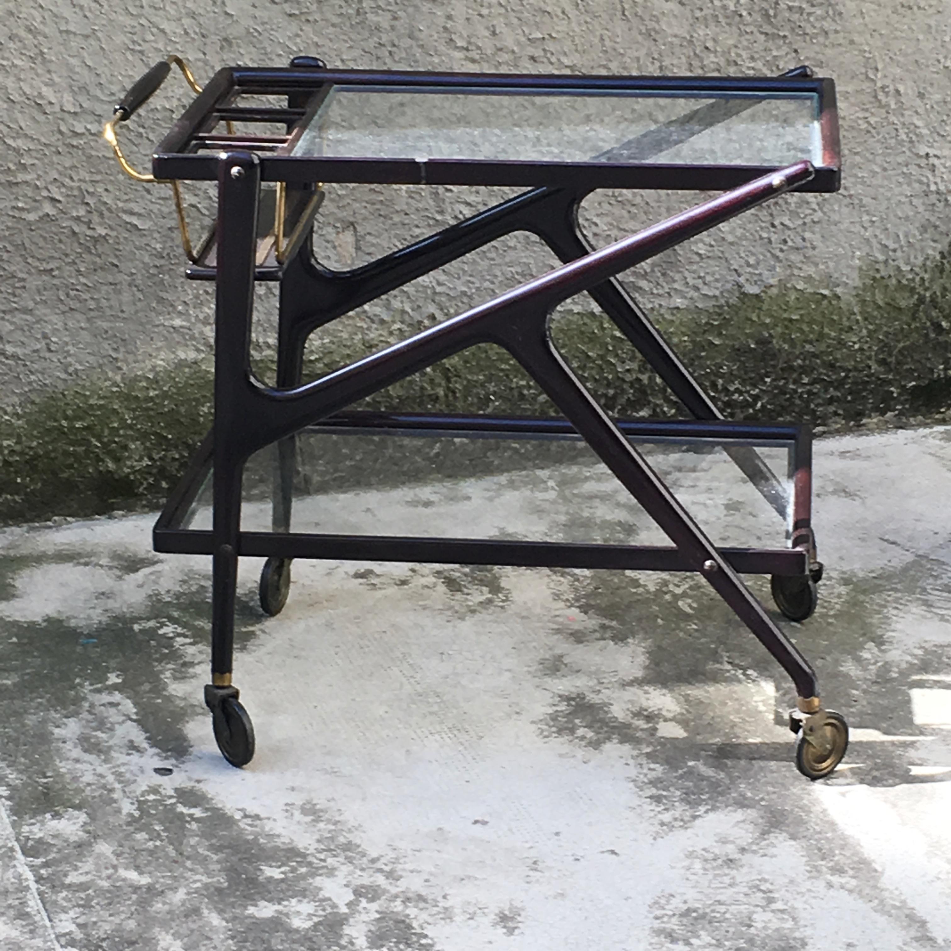 Modernistischer Barwagen aus Mahagoni - zugeschrieben C. Lack - Italien - 1950er Jahre (Moderne der Mitte des Jahrhunderts) im Angebot