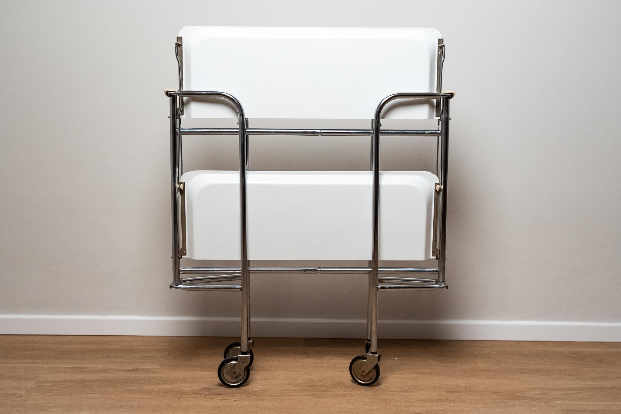Chariot de bar ou de cuisine en plastique et métal chromé, 1970 en vente 3