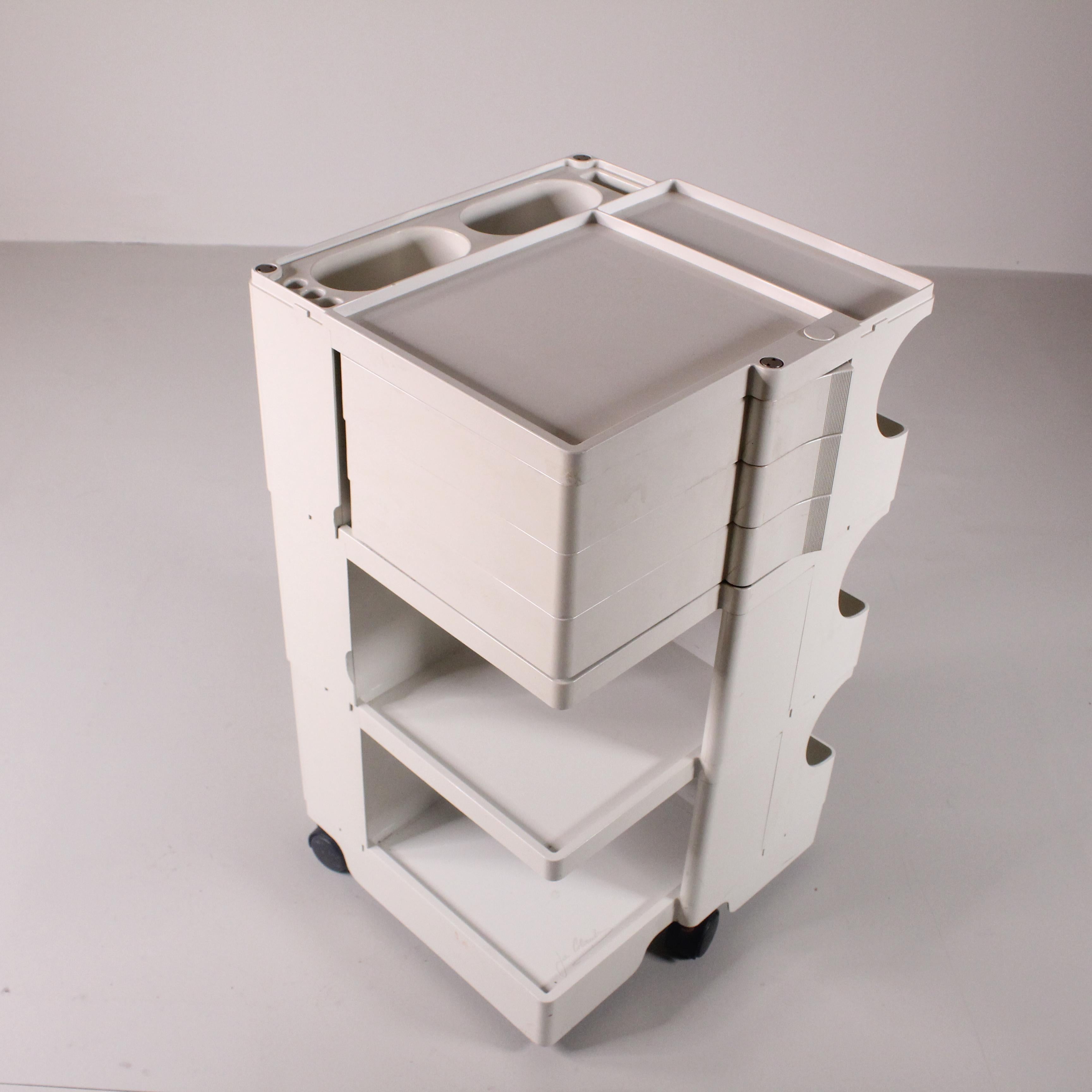Boby white trolley, Joe Colombo, Bieffeplast In Good Condition For Sale In Milano, Lombardia