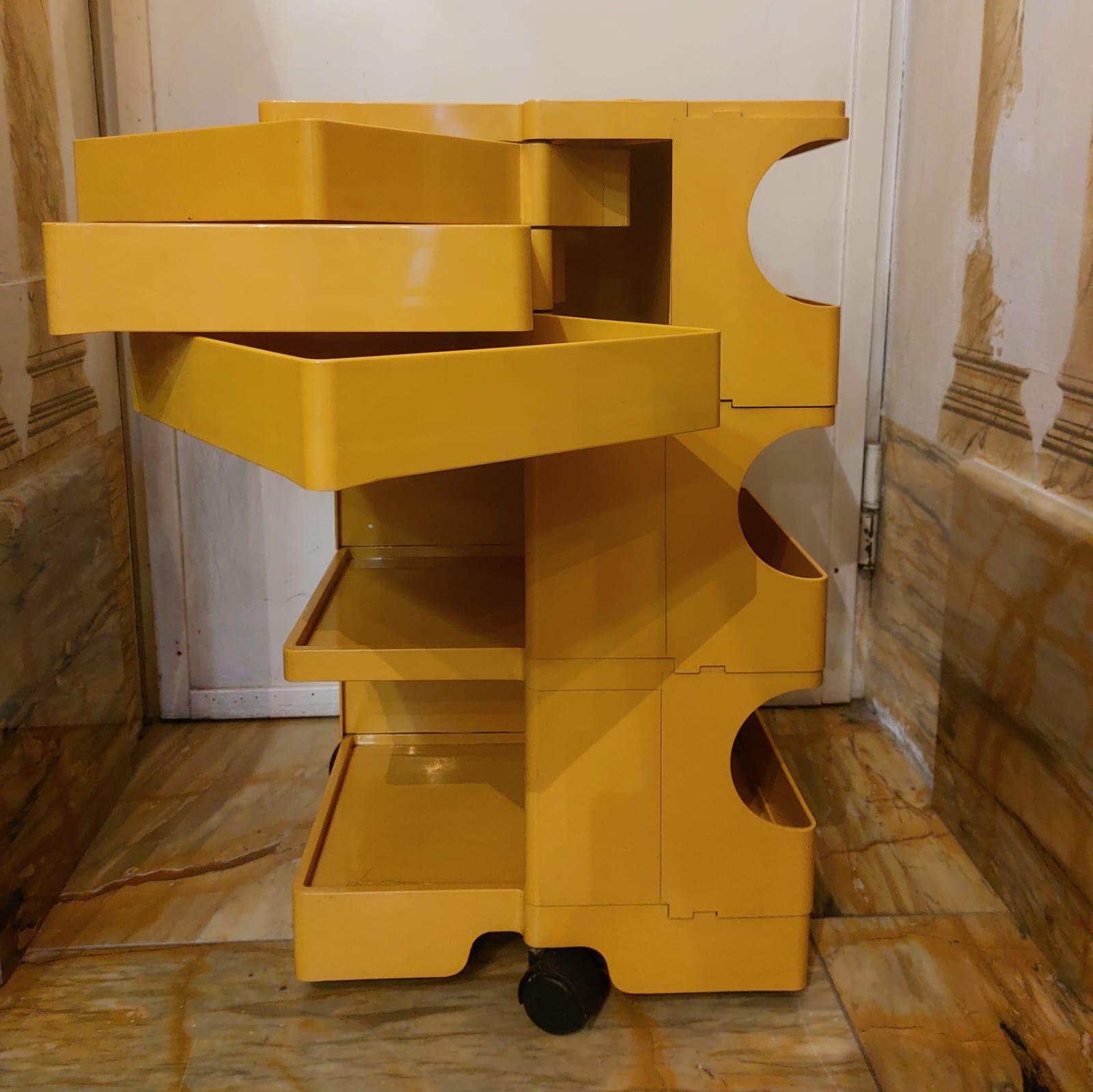 Late 20th Century Boby yellow trolley, by Joe Colombo for Bieffeplast For Sale
