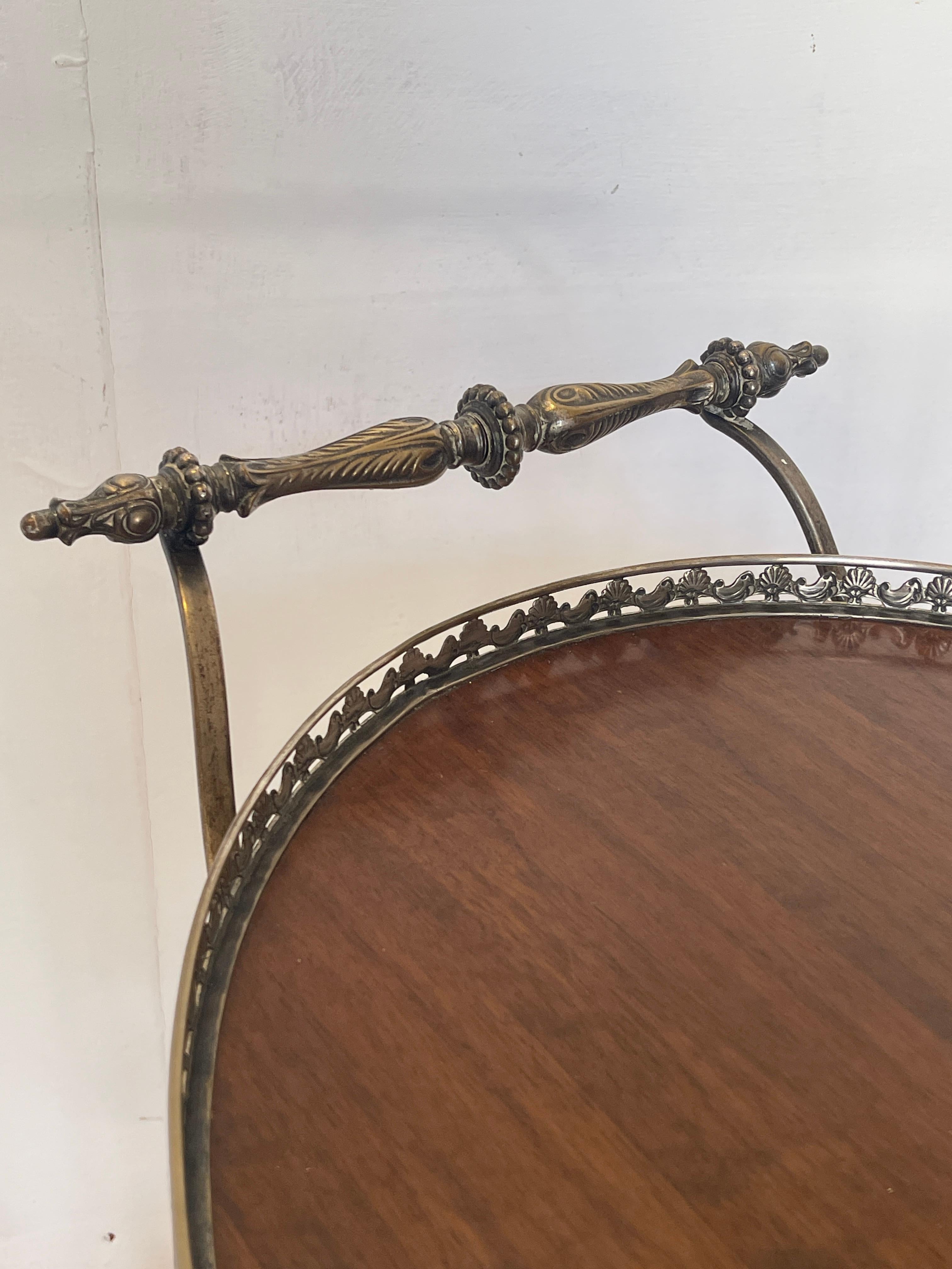 Chariot de service vintage en laiton et bois - 'Grand Époque Bon état - En vente à Cantù, IT