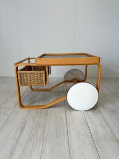 Carro de té Modelo 900 de Alvar Aalto, Alivar, años 80