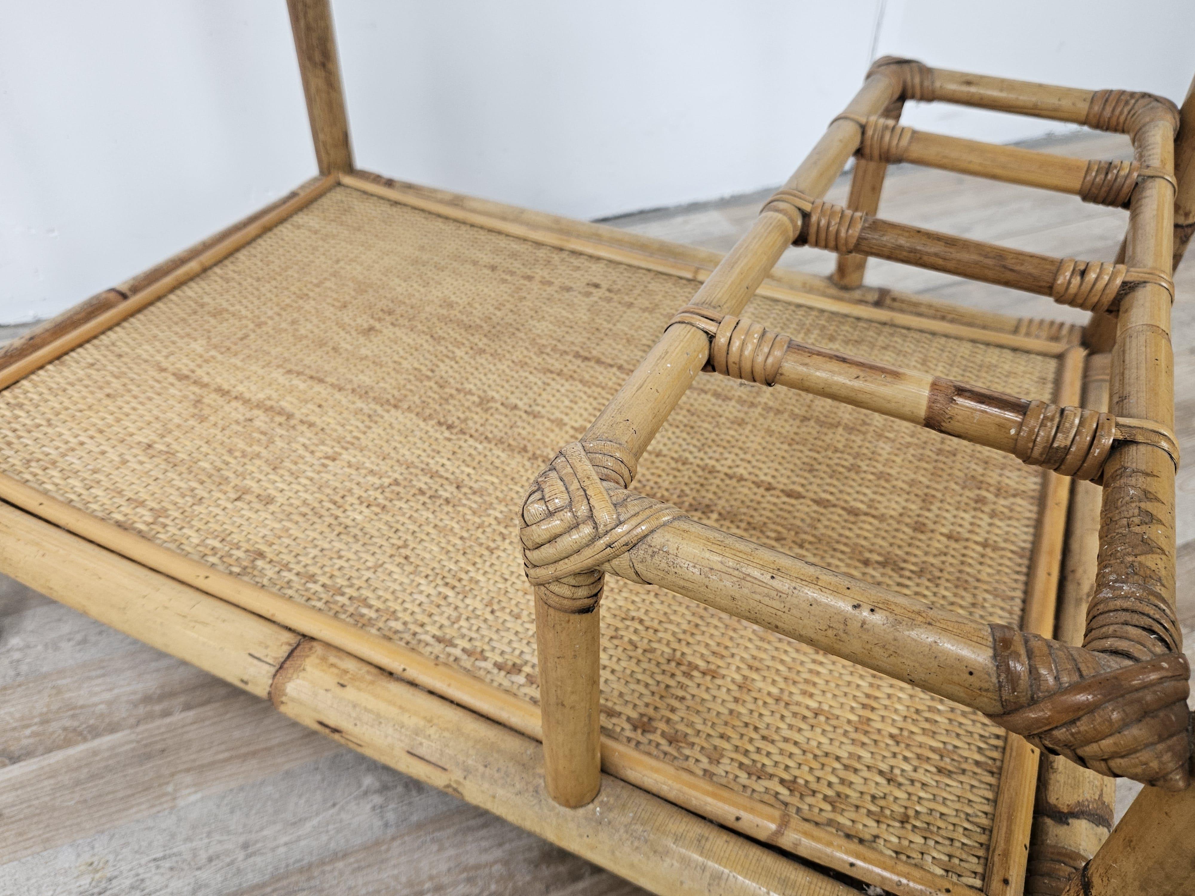 Carrello in vimini vintage con portabottiglie e ruote, 1970 For Sale 6