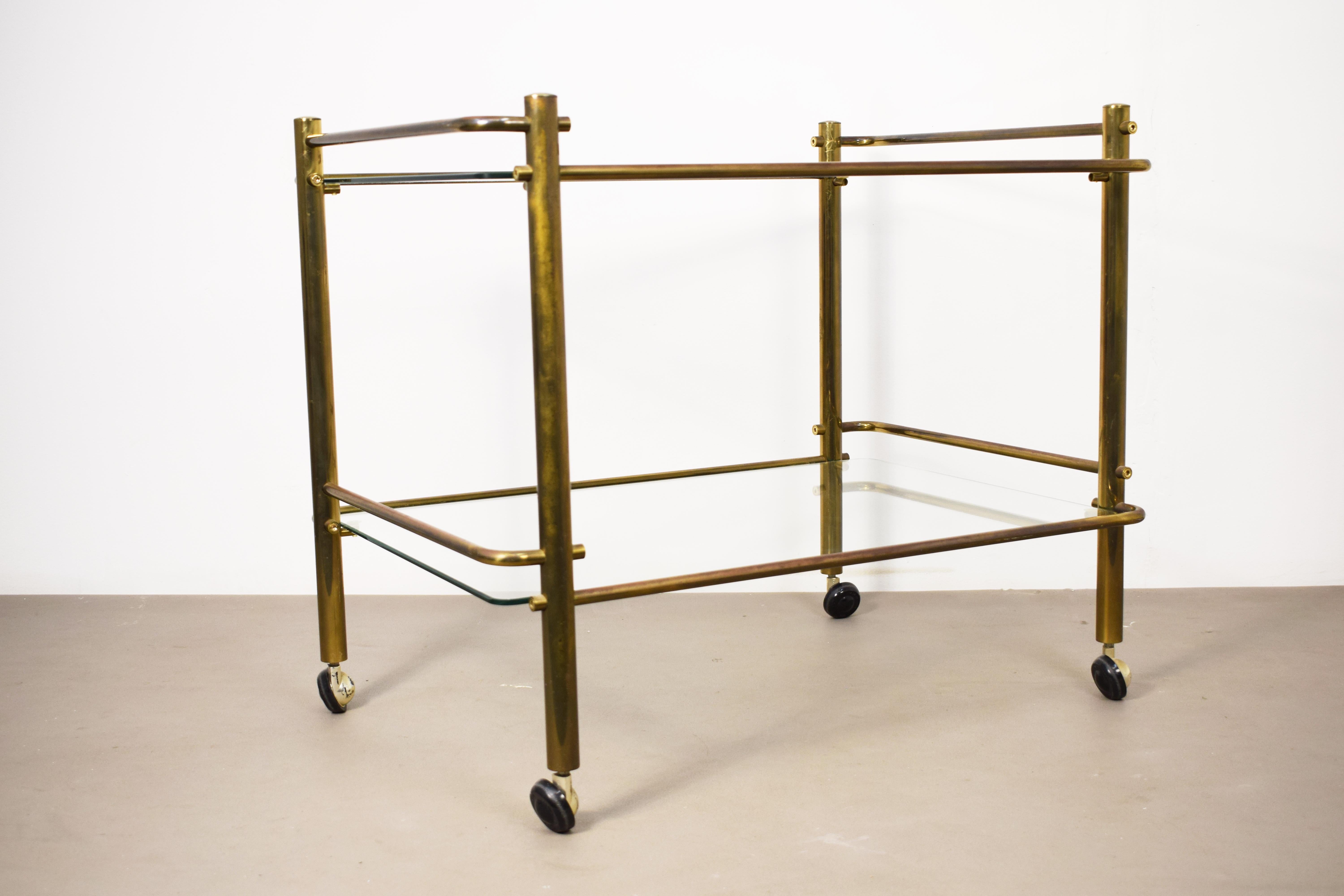 Carrello ottone e vetro, Italia, anni '70. en Bueno estado para la venta en Palermo, PA