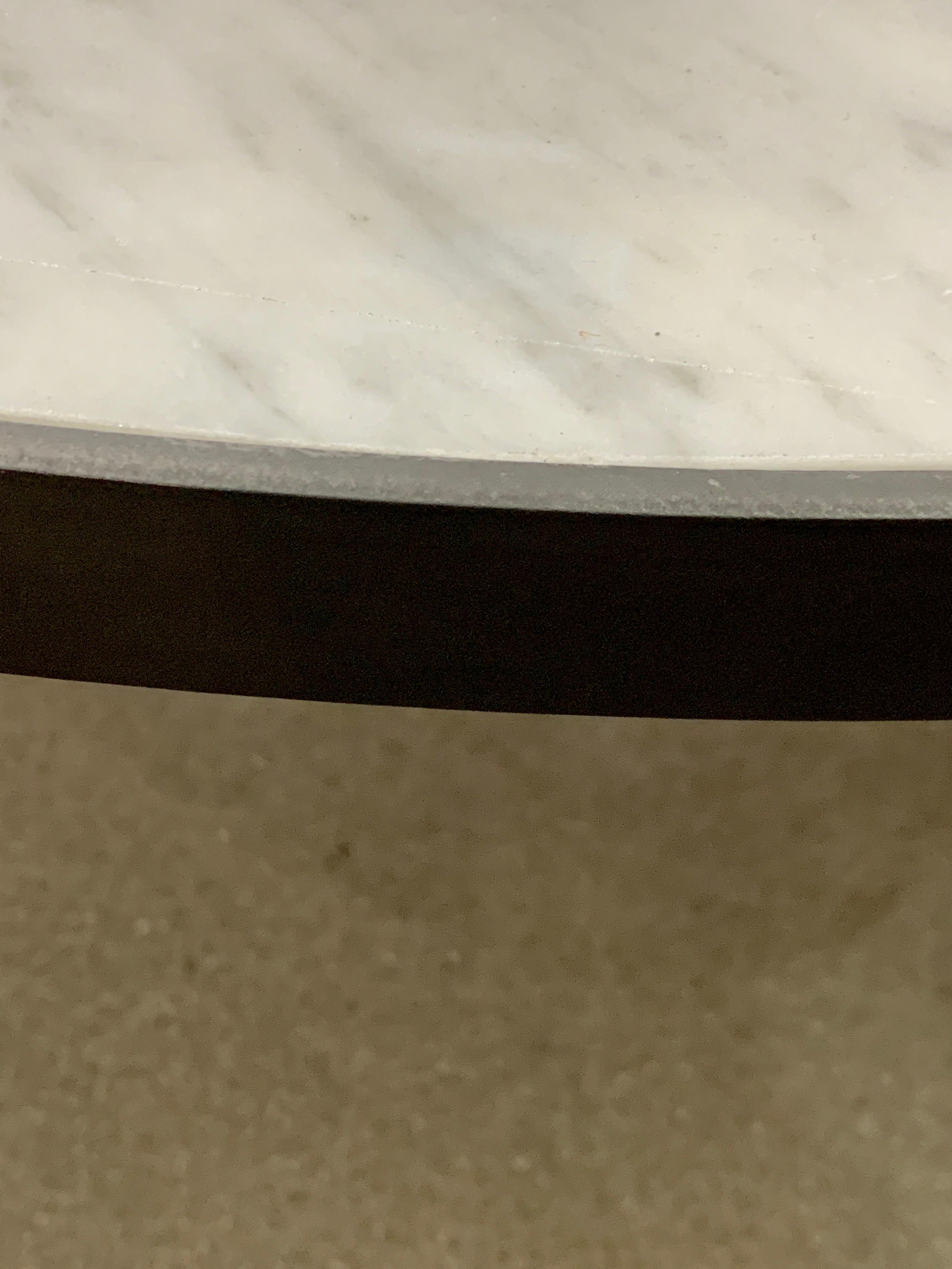 Table basse en marbre de Carrera en vente 4