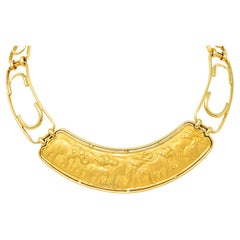 Carrera y Carerra 1980's 18 Karat Yellow Gold Elephant Baby Vintage Necklace