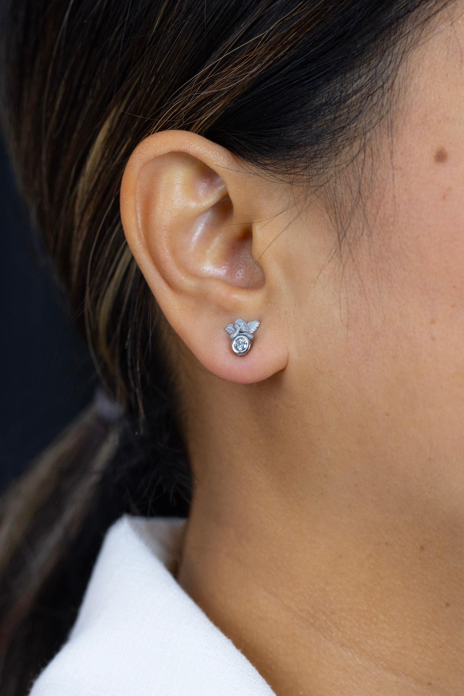 Carrera y Carrera, boucles d'oreilles « Solitario My Angel » serties de 0,21 carat de diamants au total Pour femmes en vente