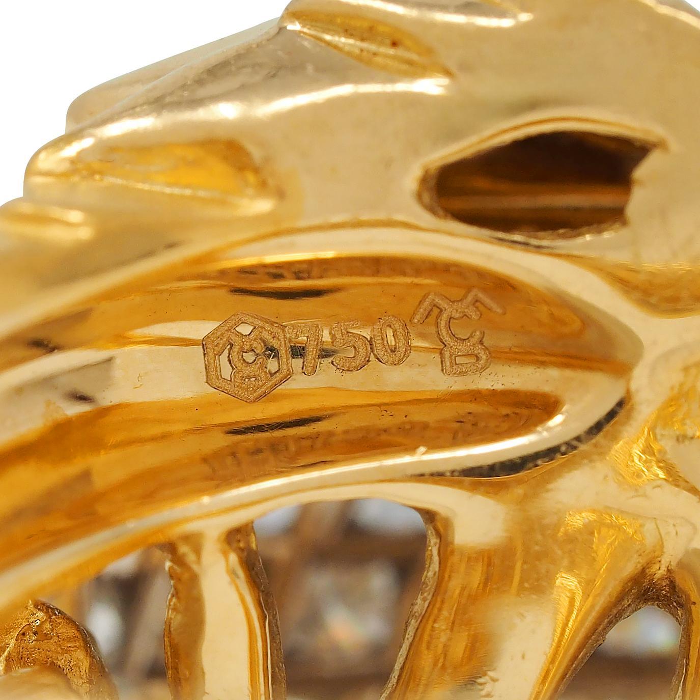 Carrera y Carrera 1.25 CTW Diamond 18 Karat Two-Tone Gold Pavé Dragon Ring For Sale 9