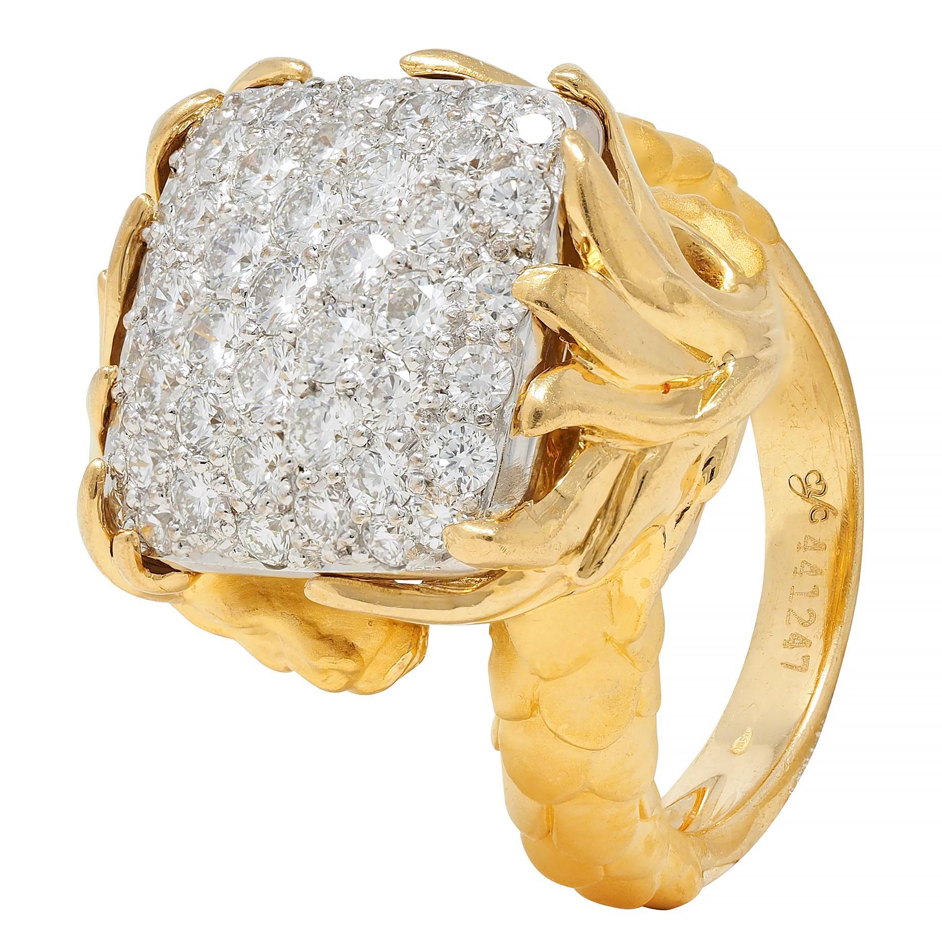 Carrera y Carrera 1.25 CTW Diamond 18 Karat Two-Tone Gold Pavé Dragon Ring For Sale 3