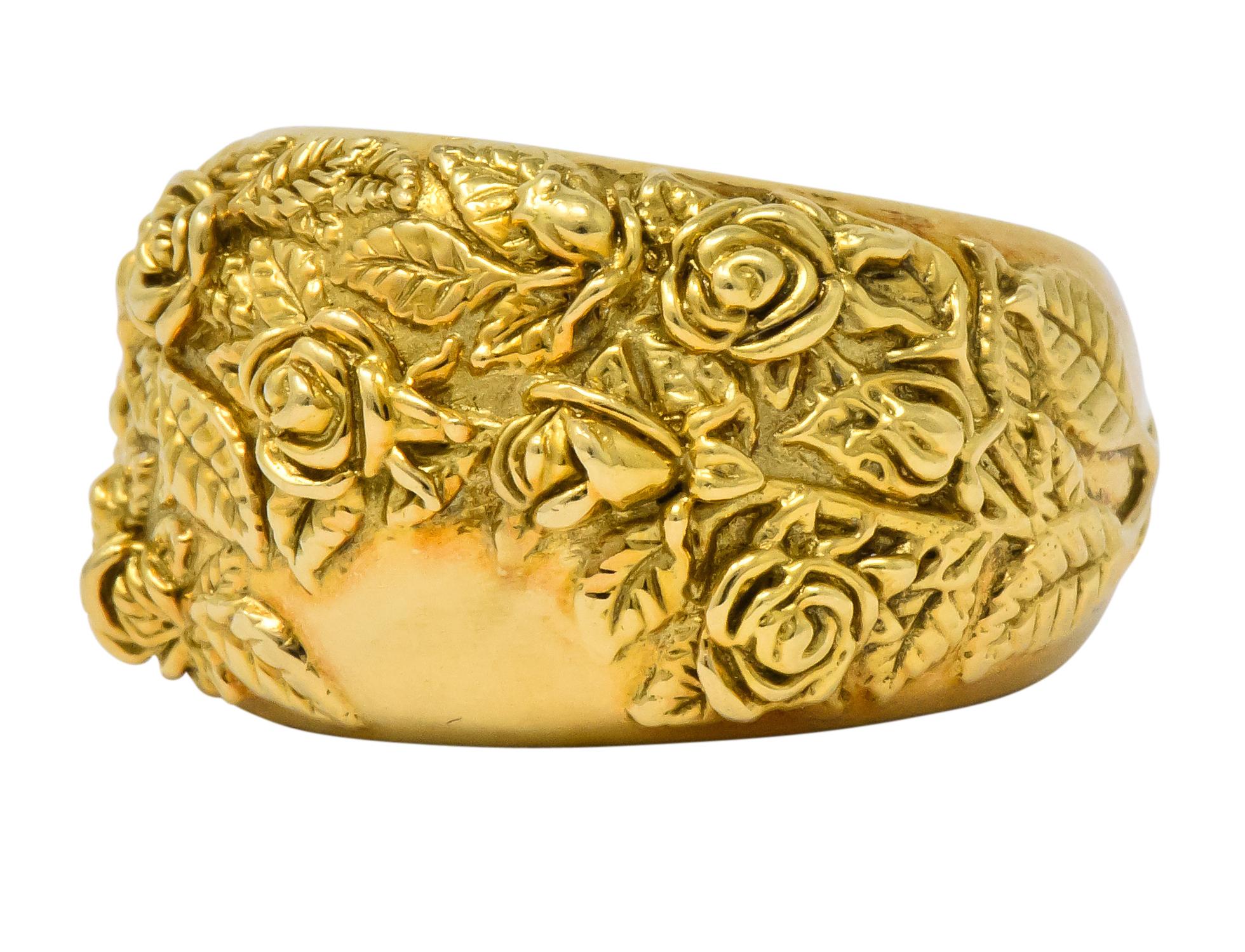 Carrera Y Carrera 18 Karat Gold Garden of Roses Ring 1