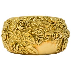 Carrera Y Carrera 18 Karat Gold Garden of Roses Ring