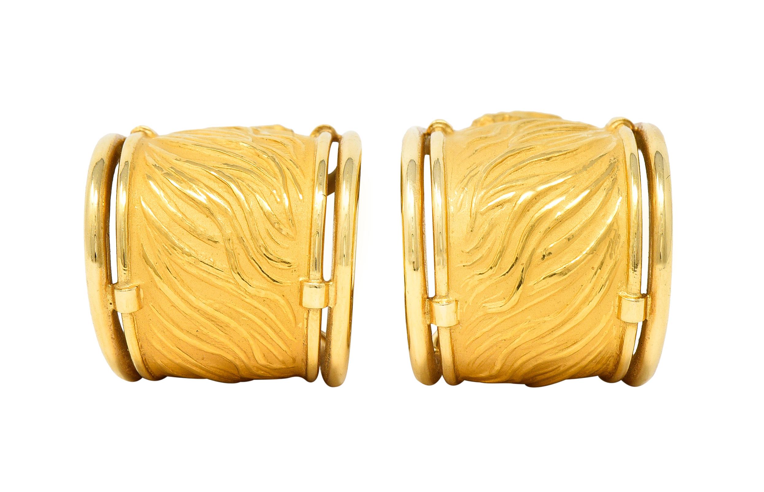 Women's or Men's Carrera Y Carrera 18 Karat Yellow Gold Ecuestre Horse Vintage J-Hoop Earrings For Sale