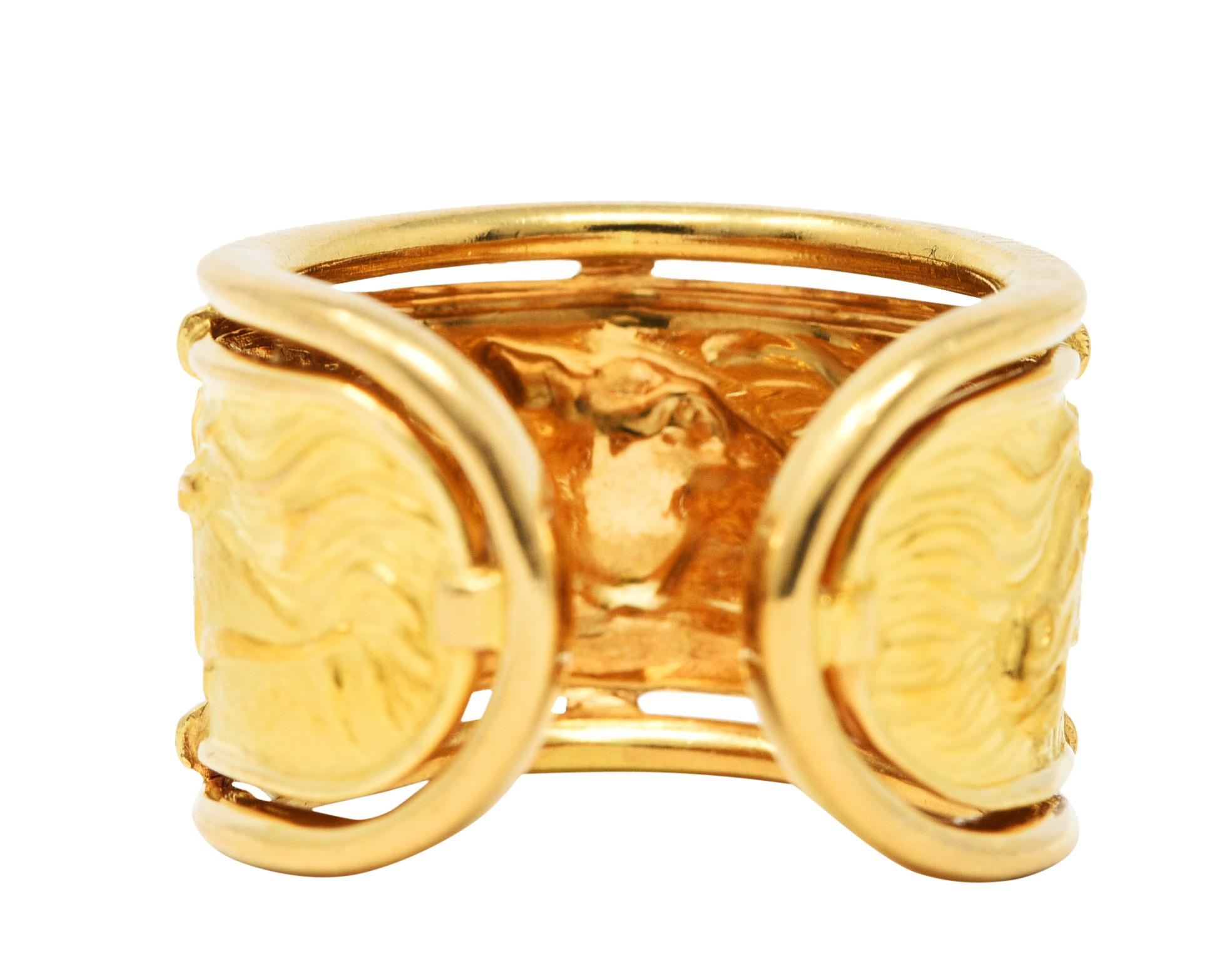 carrera y carrera horse ring