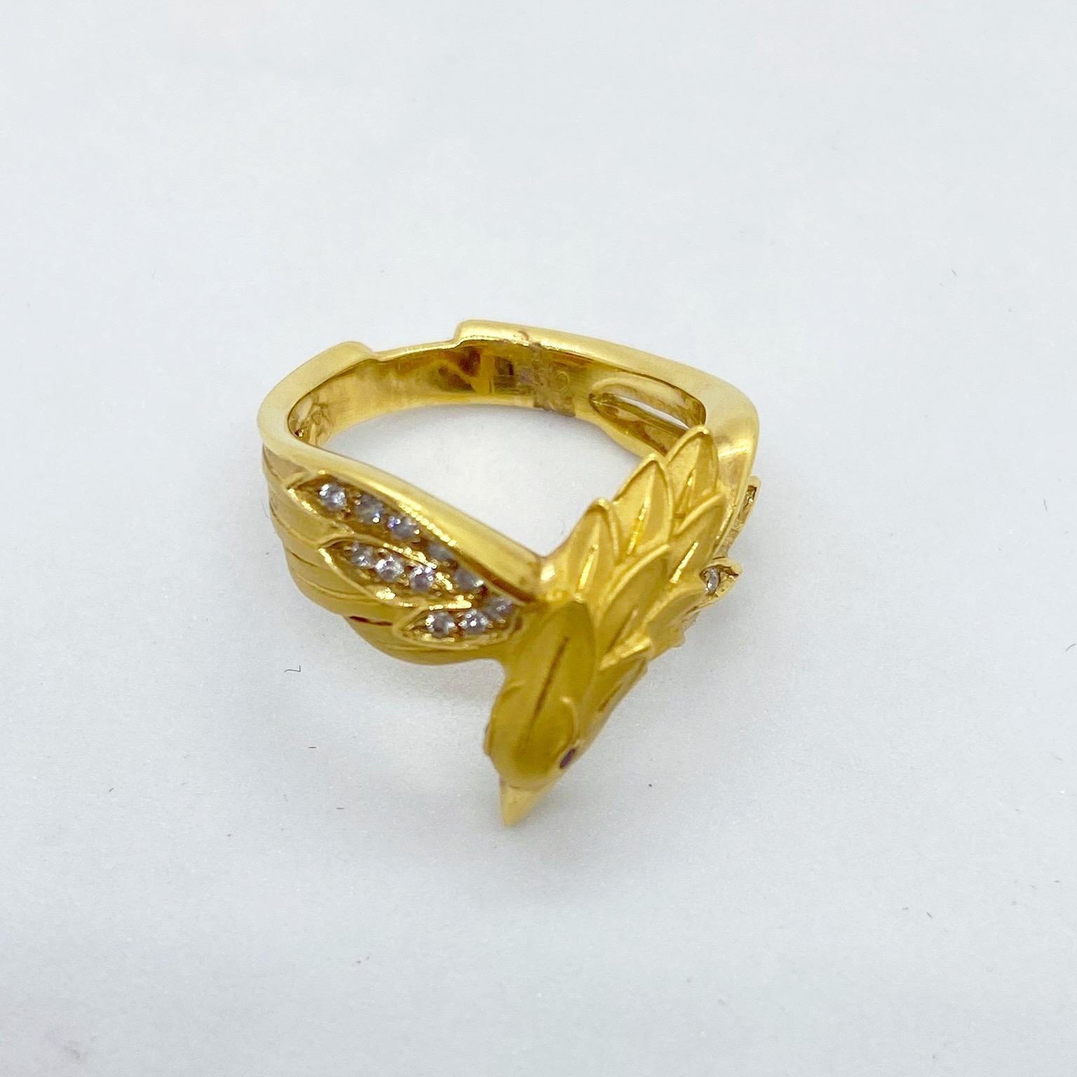 Artisan Carrera y Carrera Bague aigle en or jaune 18 carats avec diamants en vente