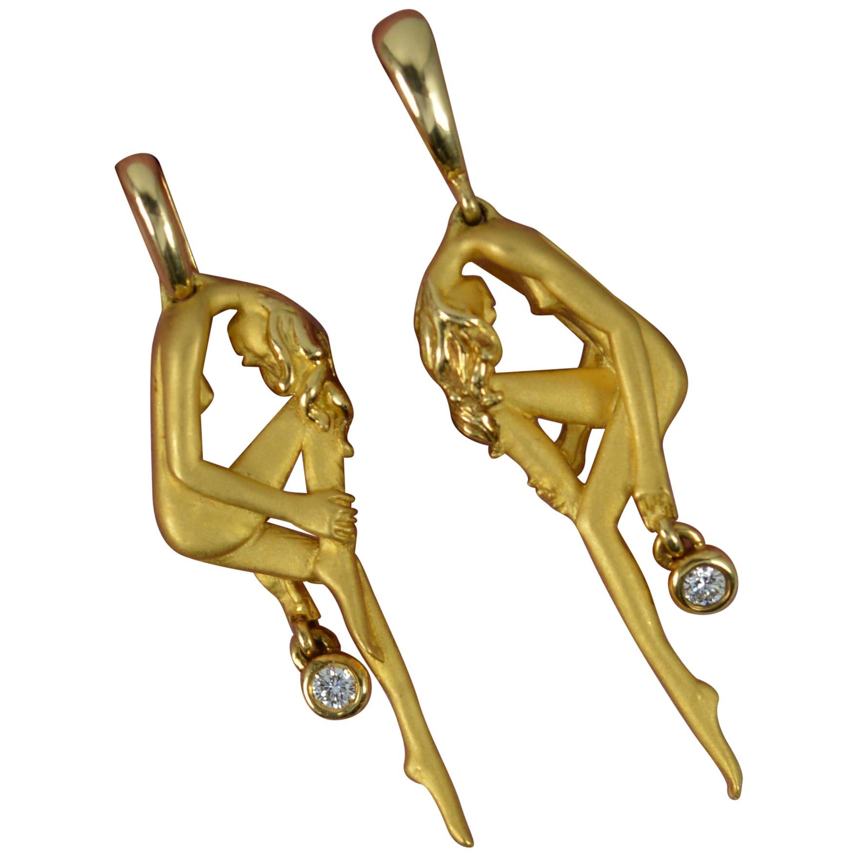 Carrera y Carrera 18 Carat Gold and Diamond Nude Female Earrings in Box