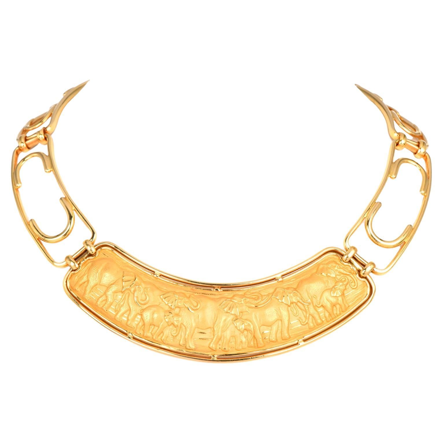  Carrera y Carrera 18K Gold Elephant Motif Collar Necklace 