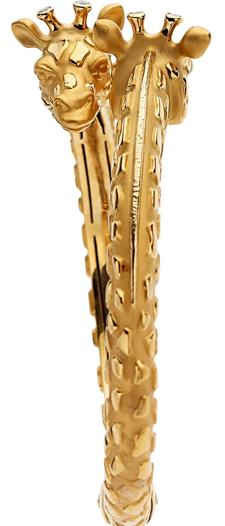 Carrera y Carrera Bracelet jonc girafe à charnières en or 18 carats avec diamants 0,10 carat, taille 6,5 Unisexe en vente