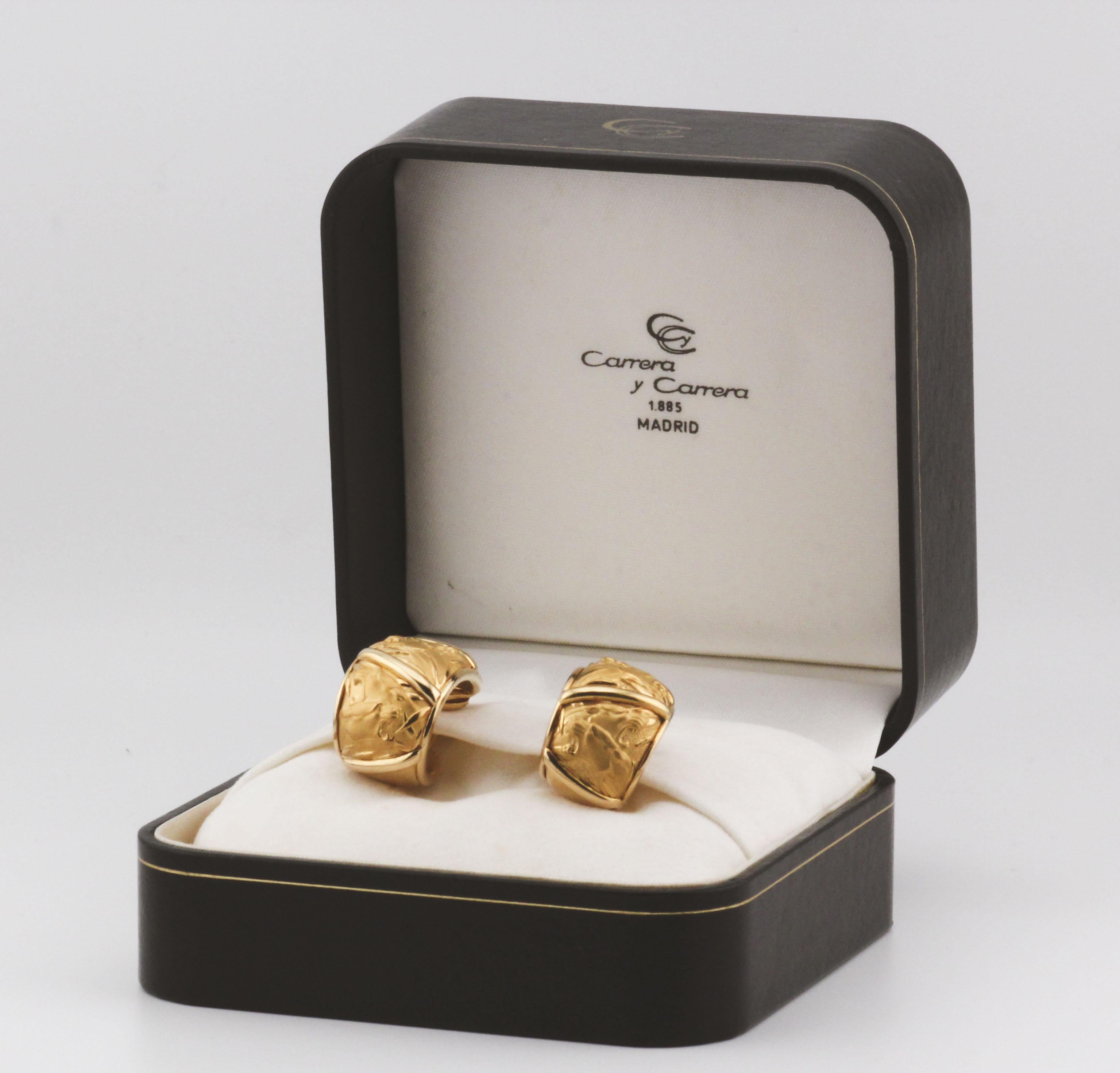 Carrera Y Carrera 18k Gold Panther Large Hoop Earrings For Sale 3