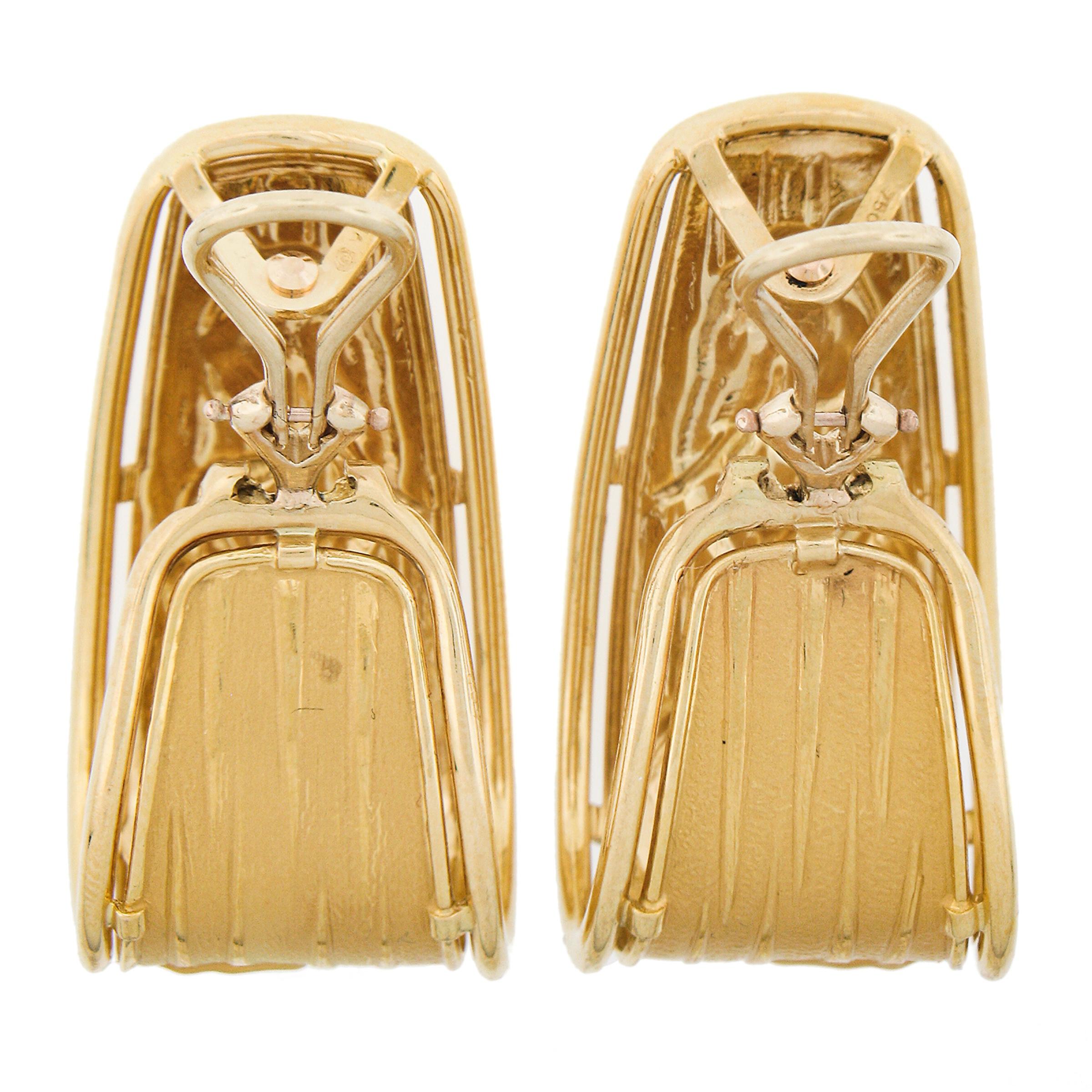 Women's Carrera y Carrera 18k Gold Textured Matte Elephants Large Wide Cuff Earrings For Sale