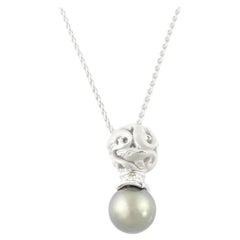Carrera y Carrera 18k White Gold Diamond Dolphin and Tahitian Pearl Necklace