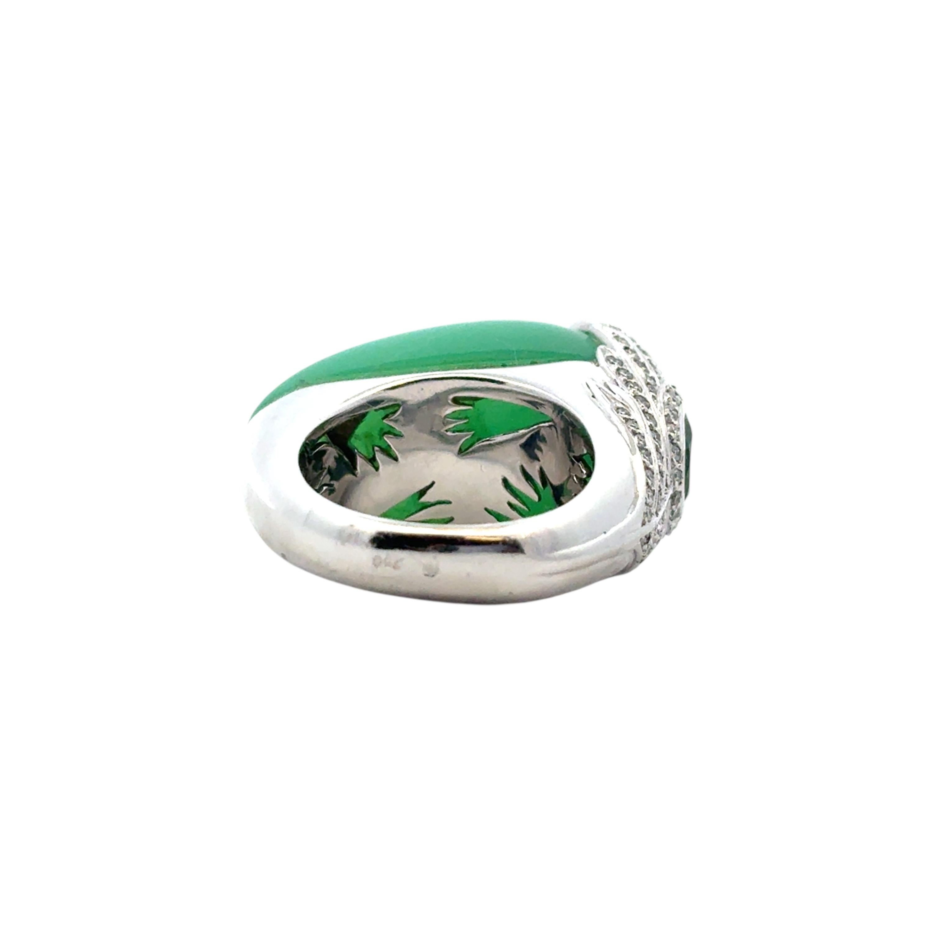 Carrera y Carrera 18k White Gold Green Chalcedony and Diamond Peacock Ring in vendita 6